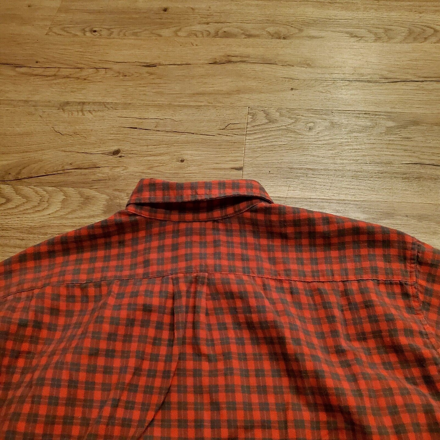 Vintage Ruff Hewn Red Plaid Flannel Shirt Button Yoke Detail Made in USA 12