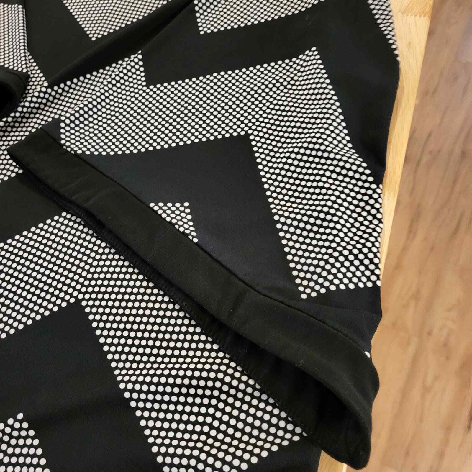 Black & White Chevron Print Wide Sleeve A-line XL