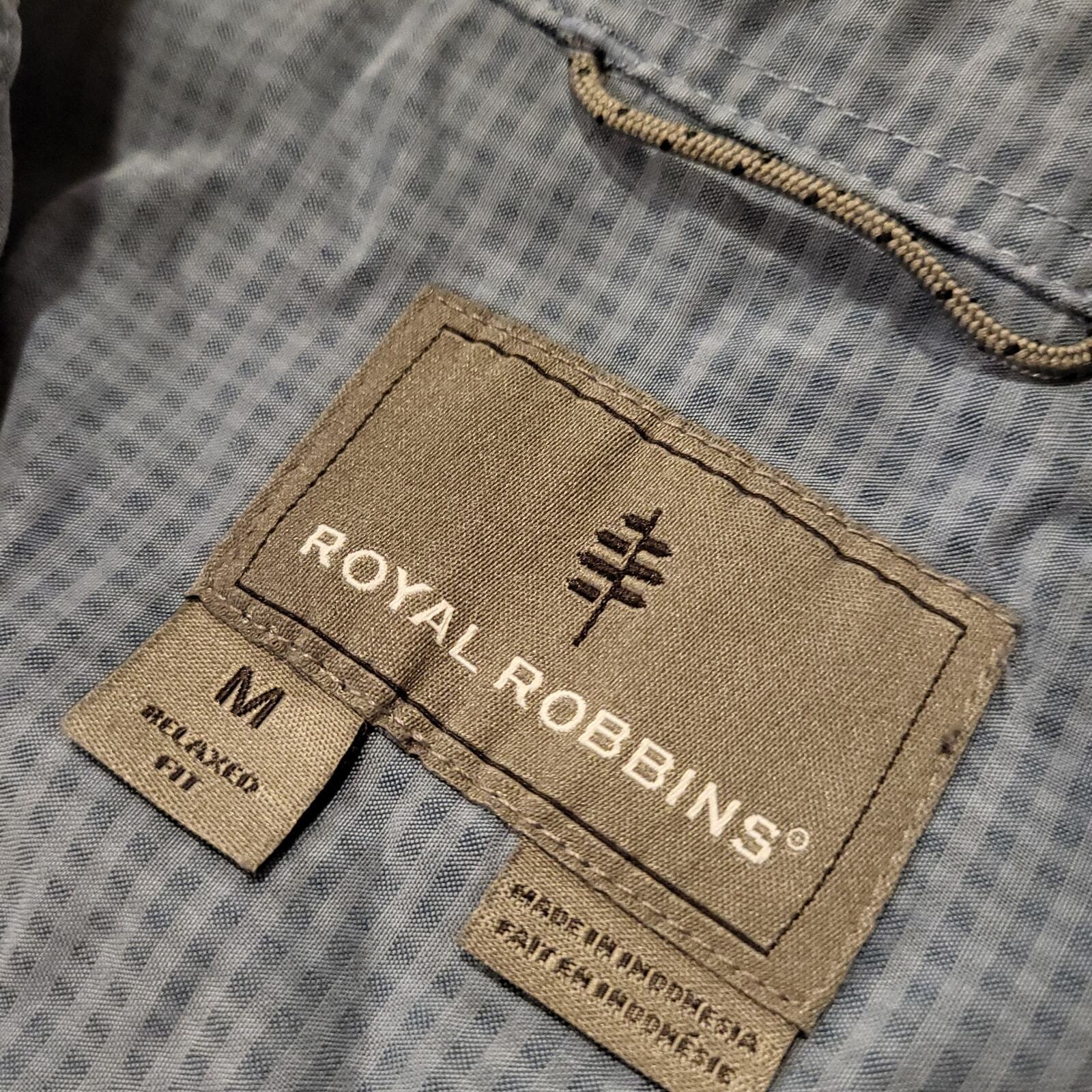 Royal Robbins Blue Short Sleeve Collared Button Down Woven Shirt Medium