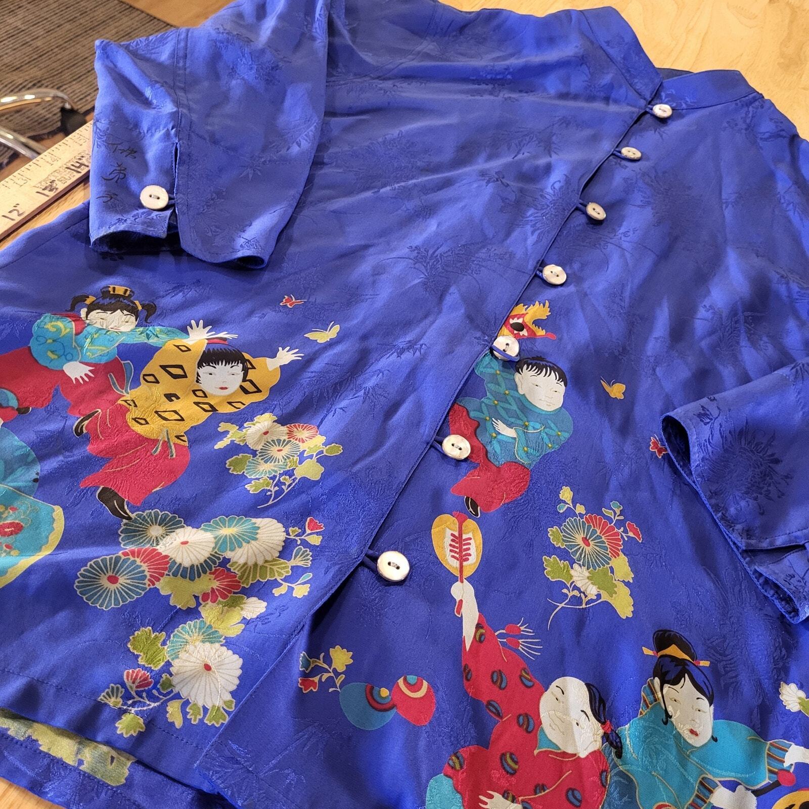 Vintage Chico's Design Size 0 Chinese Printed Silk Blouse 3/4 Sleeve  Button 