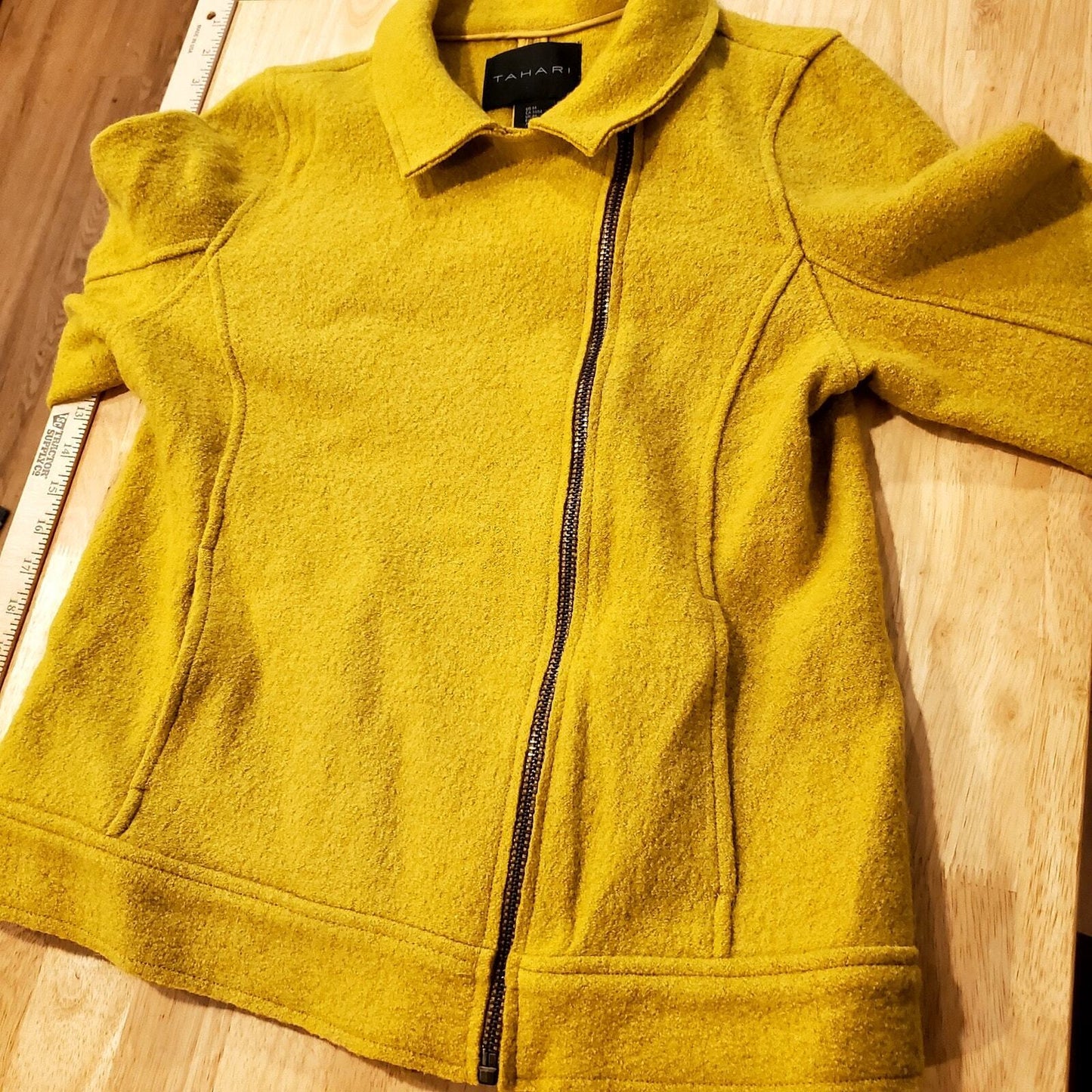 Tahari Lime Green Motorcycle Jacket M Felted Blend Zip Detail 