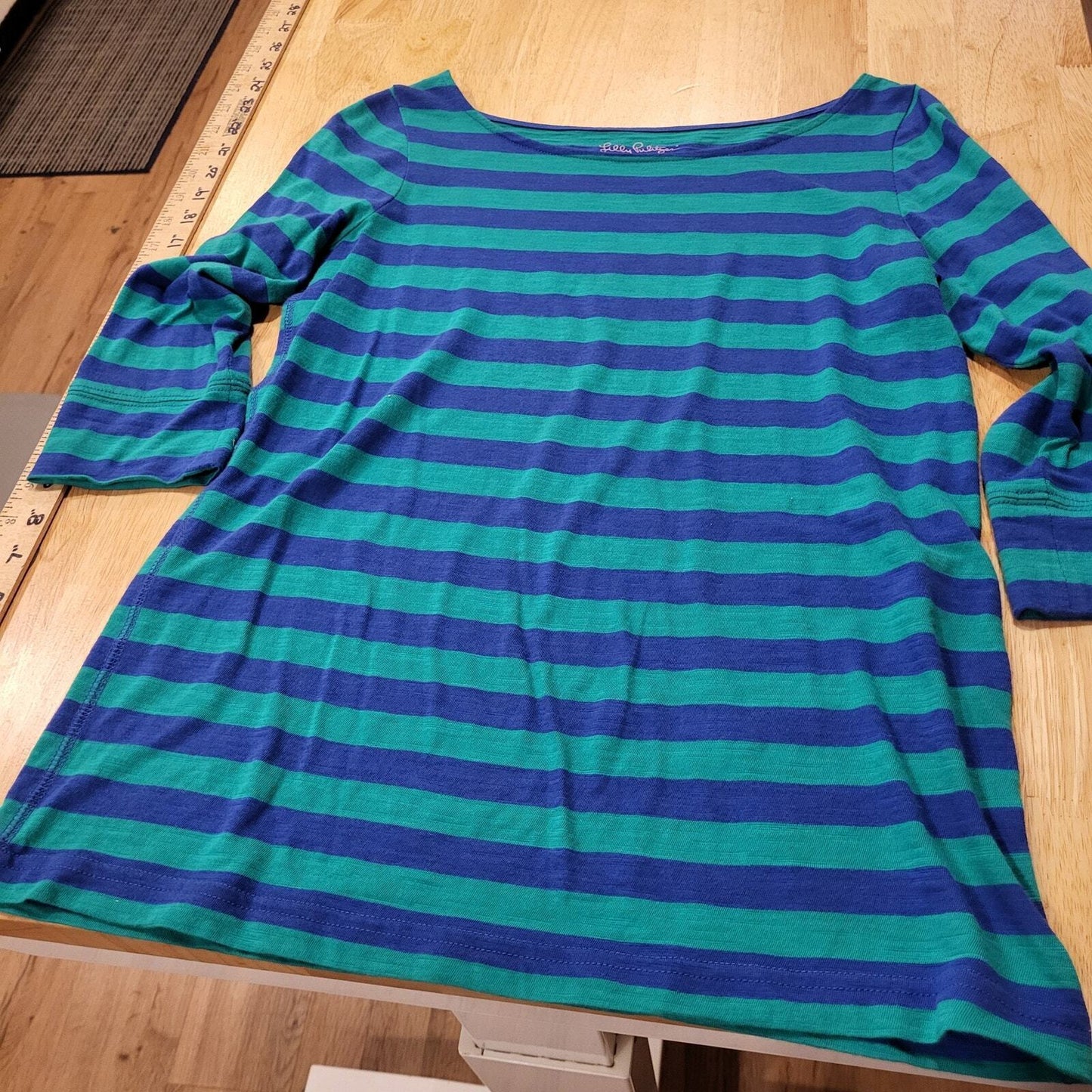 Lilly Pulitzer 3/4 Sleeve Green & Blue Striped Boat Neck T-shirt X-Small 16" p2p
