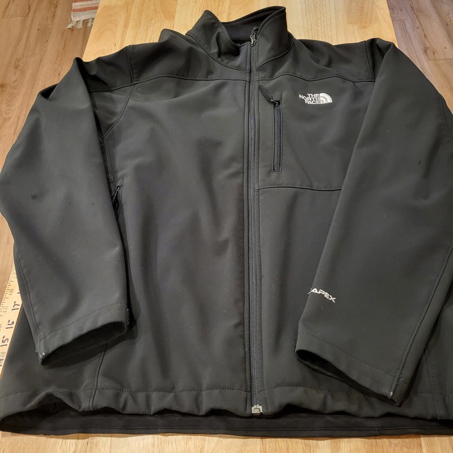 The North Face Black Large Long Sleeve Jacket 25" P2P *Missing closure on sleeve