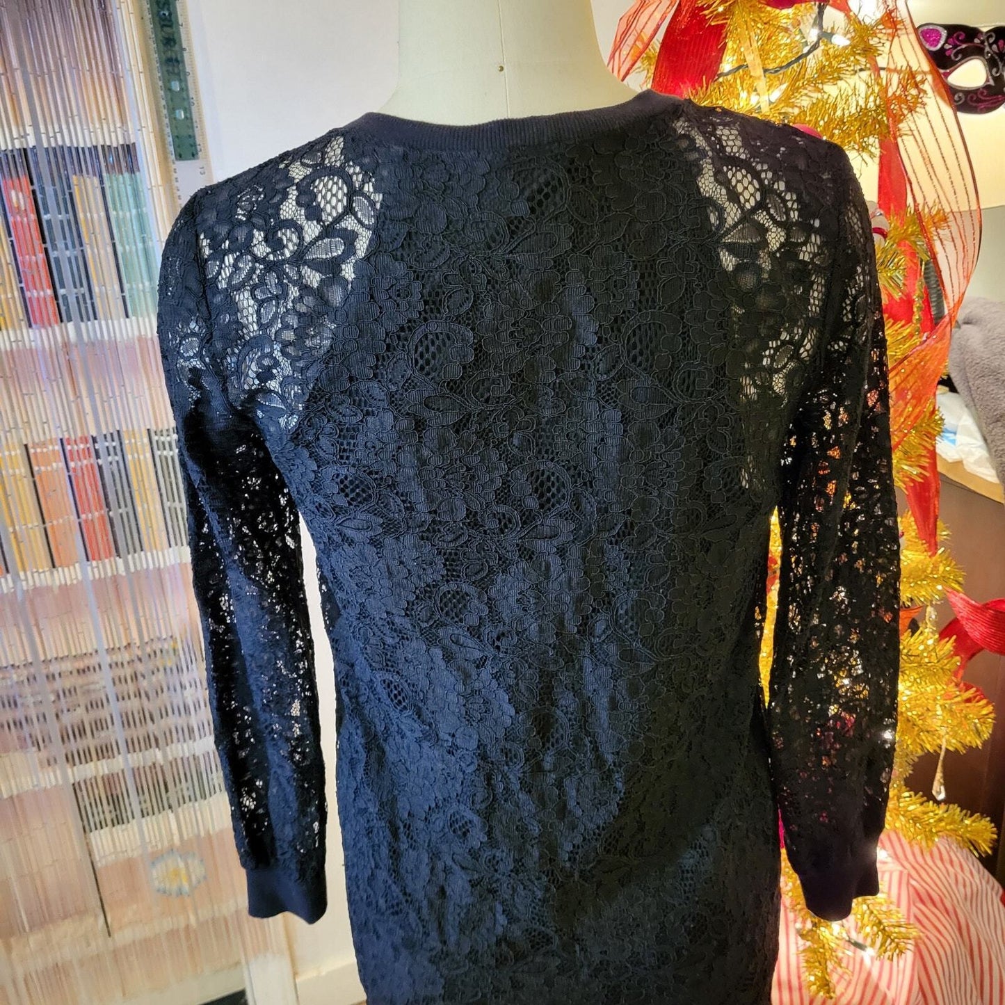 BCBG Black Lace Sweatshirt Dress Tank Under Long Sleeve Small 19" P2P 