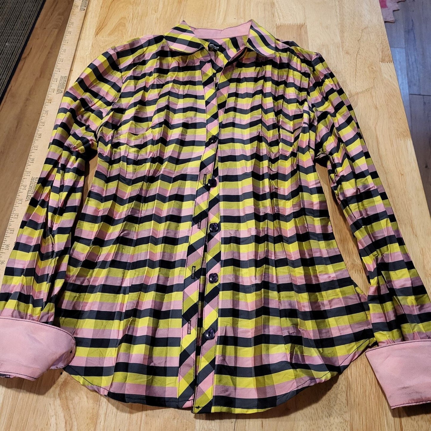 Beluva Pink & Green Plaid Crepe Button Down Collared Top Cuff Colorful 18" P2P