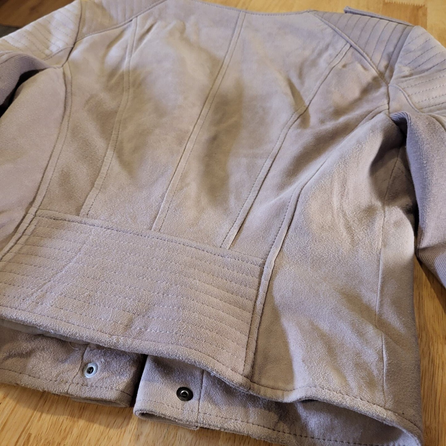 BCBGMAZAZRIA xs Cream Beige Suede Moto Jacket 100% Goat Leather