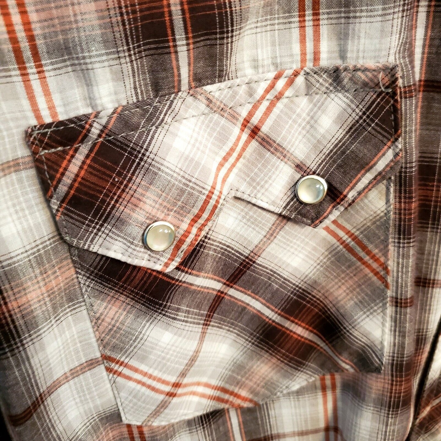 Vintage Wrangler Pearl Snap Medium Long Sleeve Button Down Brown Plaid  26" P2P