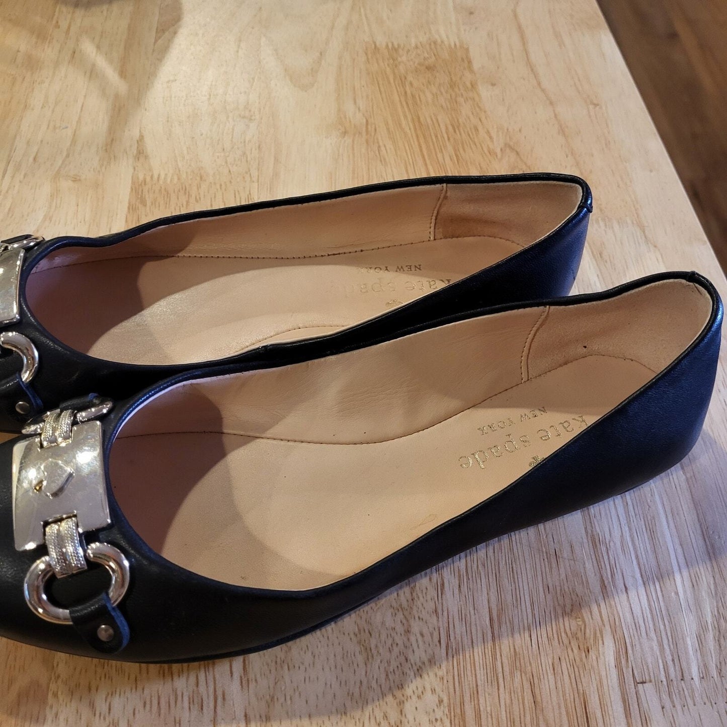 Kate Spade Black Leather Payton  Ballet Flats Silver Hardware Sz. 7 Rubber Sole