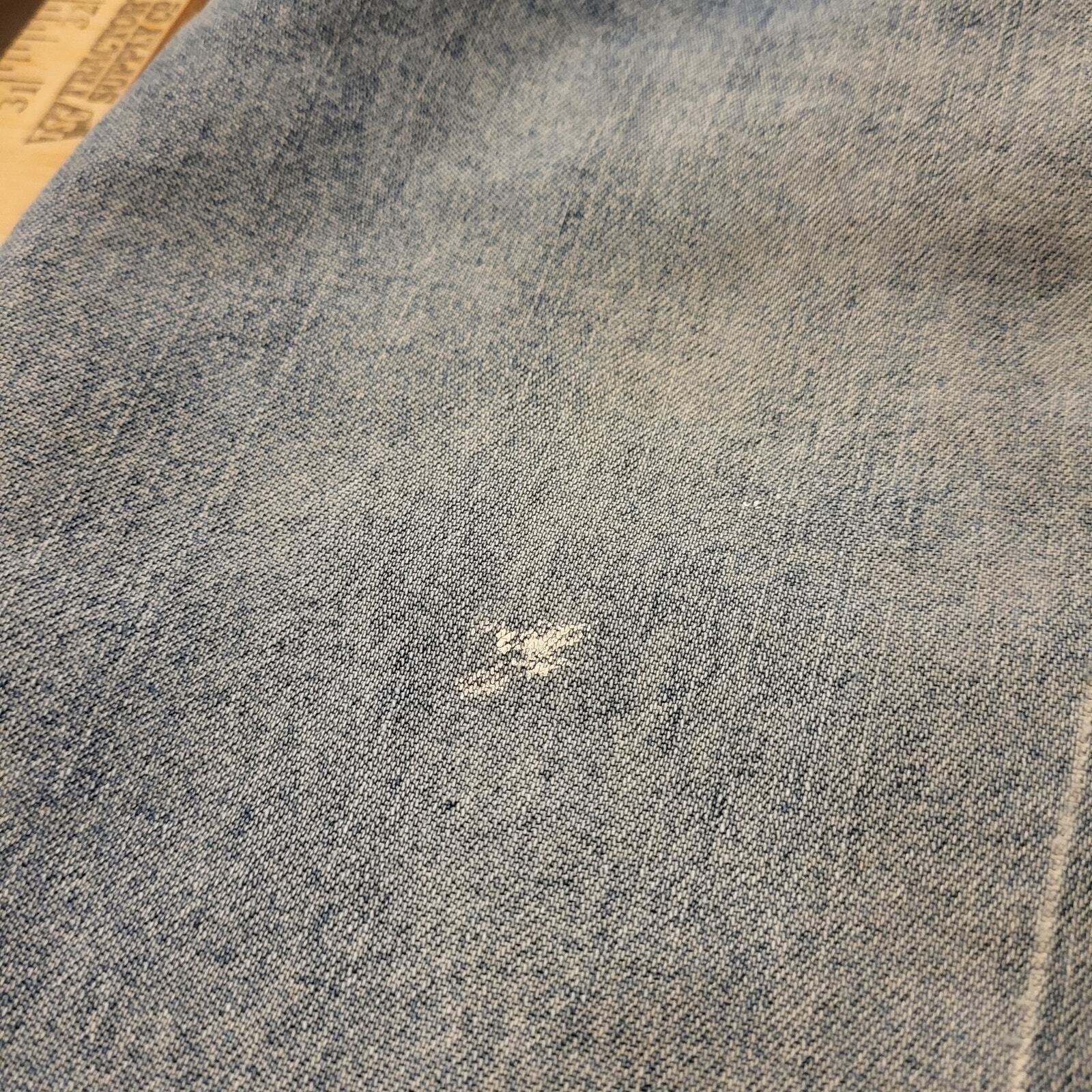 Perfectly Worn Haggar Classic Fit Comfort Waist Jeans 36X30 Cotton Blend