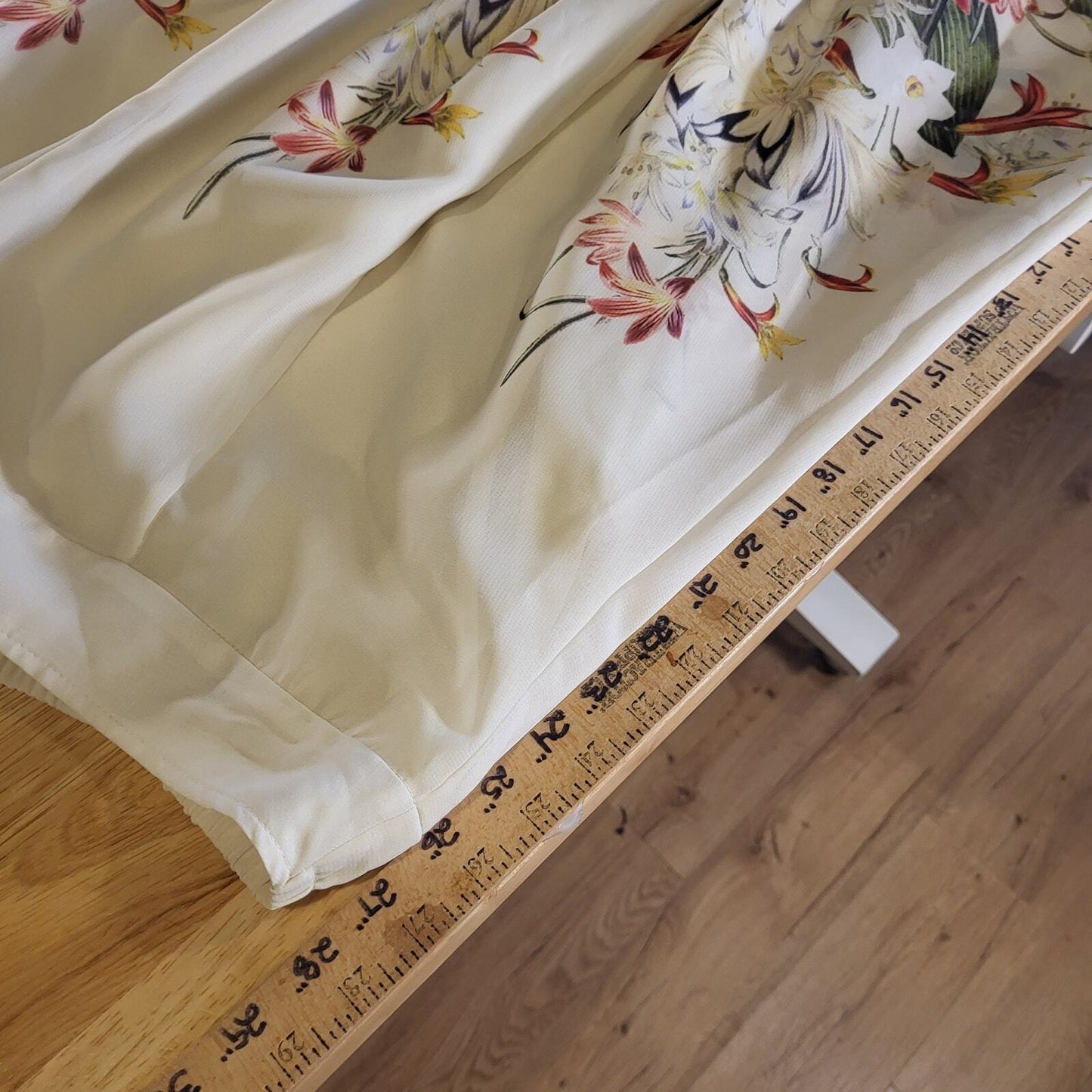 Soft Surroundings Floral Print Cream Circle Skirt Petite Small