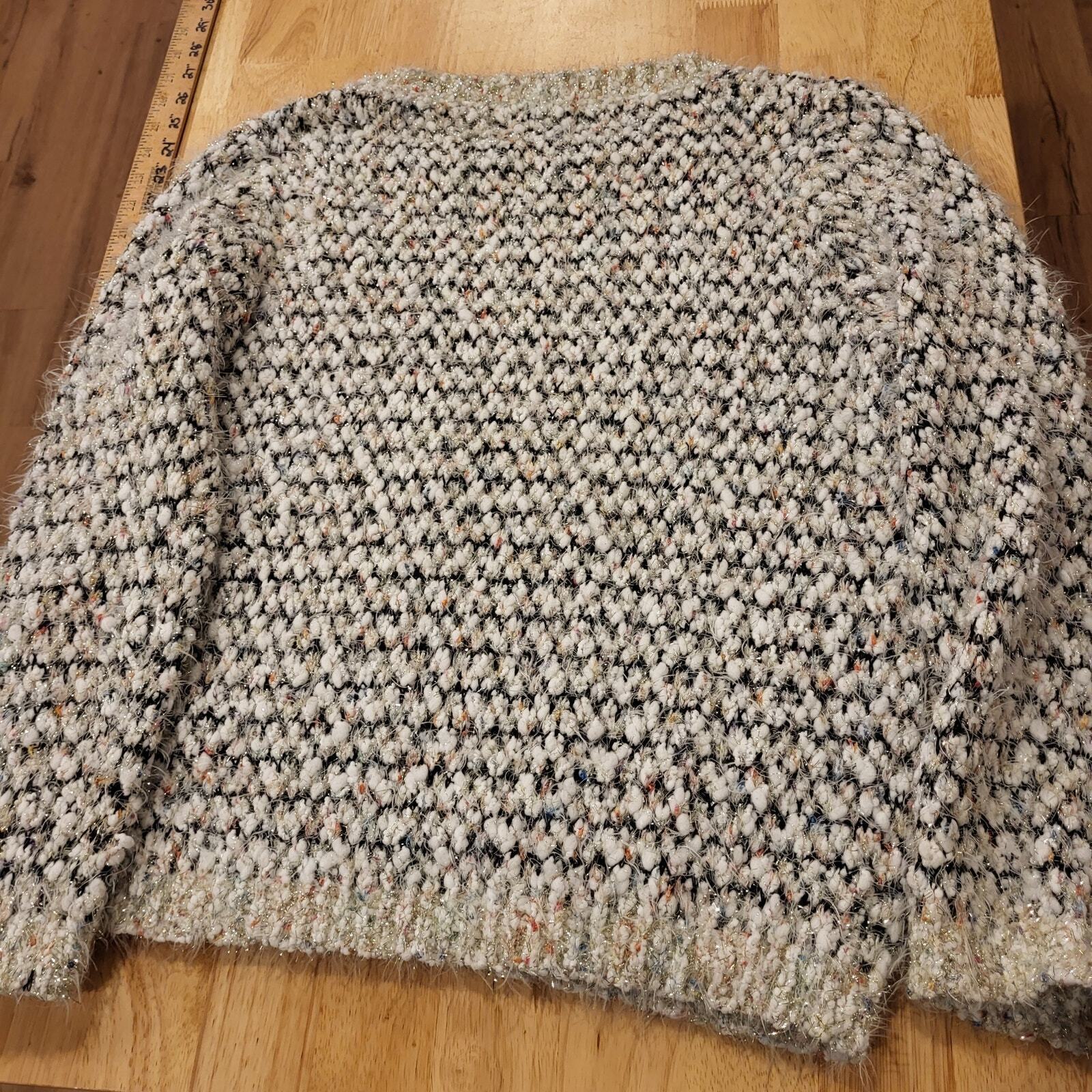 Lauren Michelle Petite PXL Chunky Metallic Knit Sweater Silver Black White