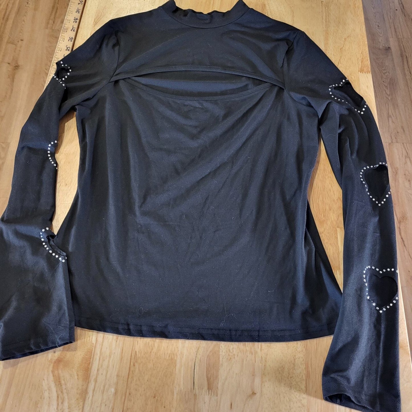 Black Knit Long Sleeve Heart Rhinestone & Back Cutout Thumb Hole mock collar sm