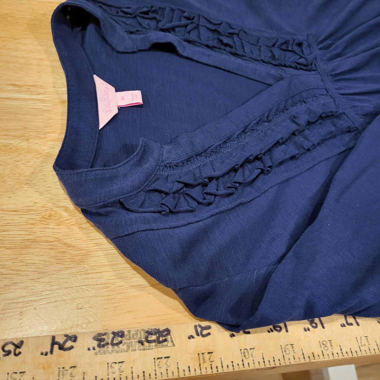 Lilly Pulitzer Navy Blue Long Sleeve Ruffle Front Size Small Jersey 