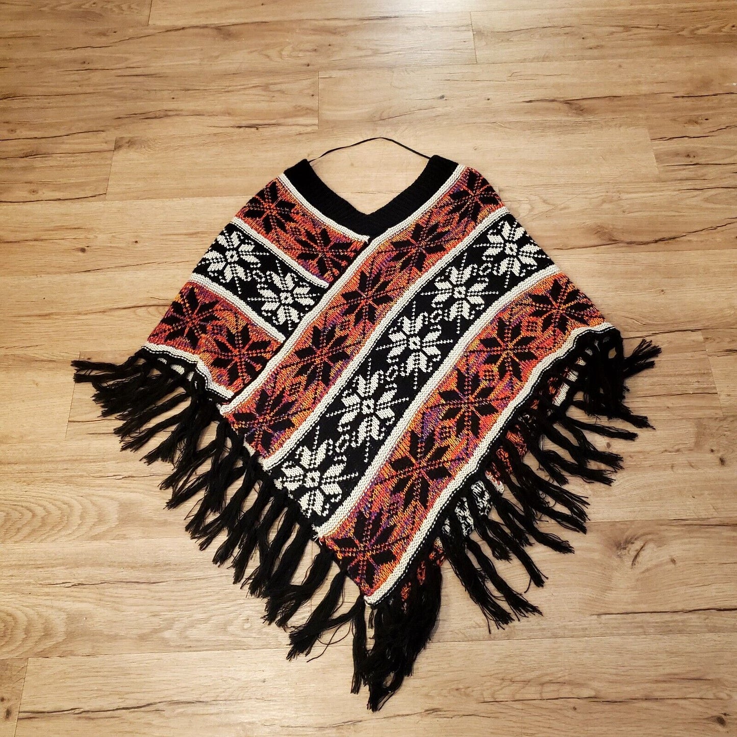 New Direction Colorful Fair Isles Print Poncho Orange Purple Black White Sweater