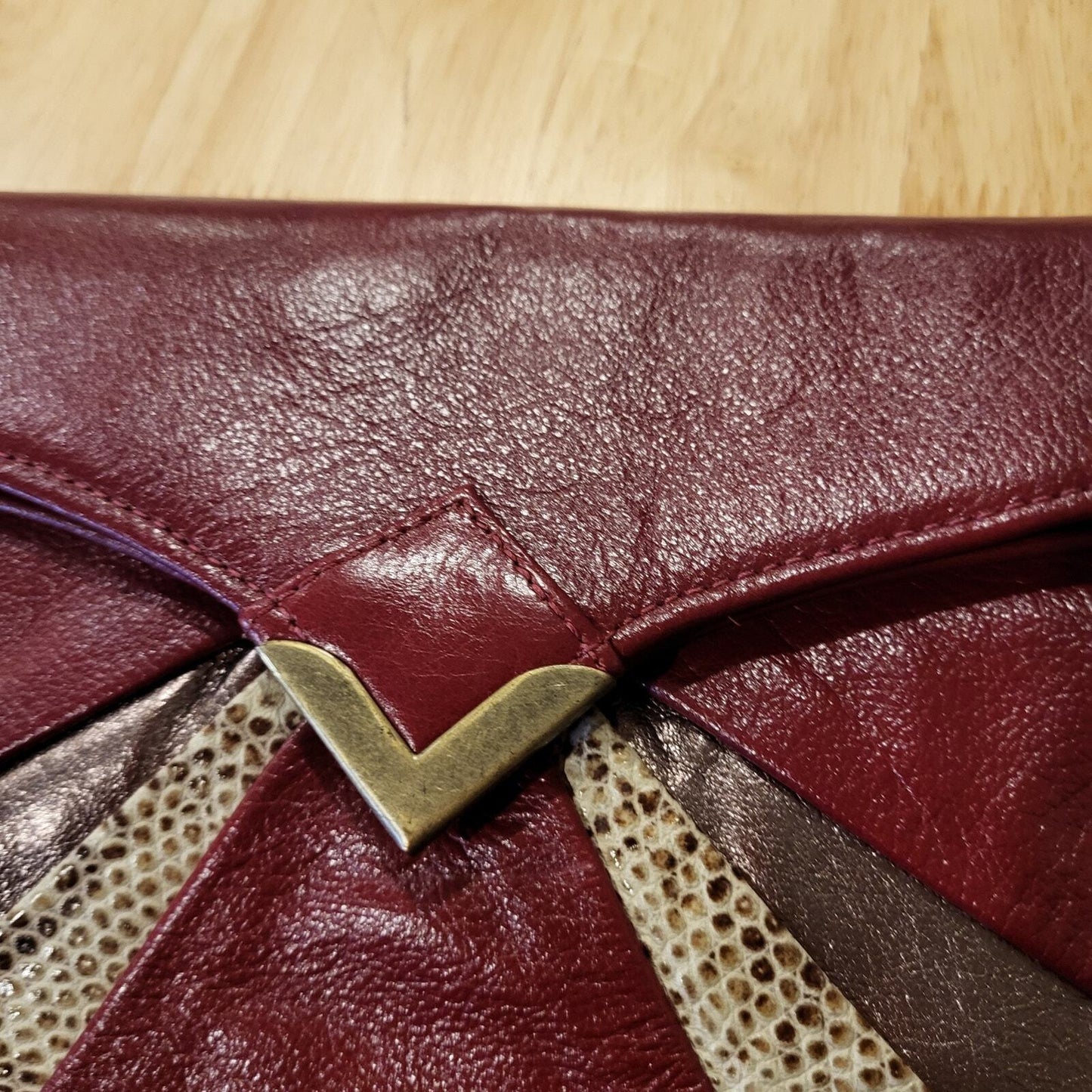Vintage Burgandy Snake Leather Envelope Clutch Bag Silver Magnetic Bronz Stripe