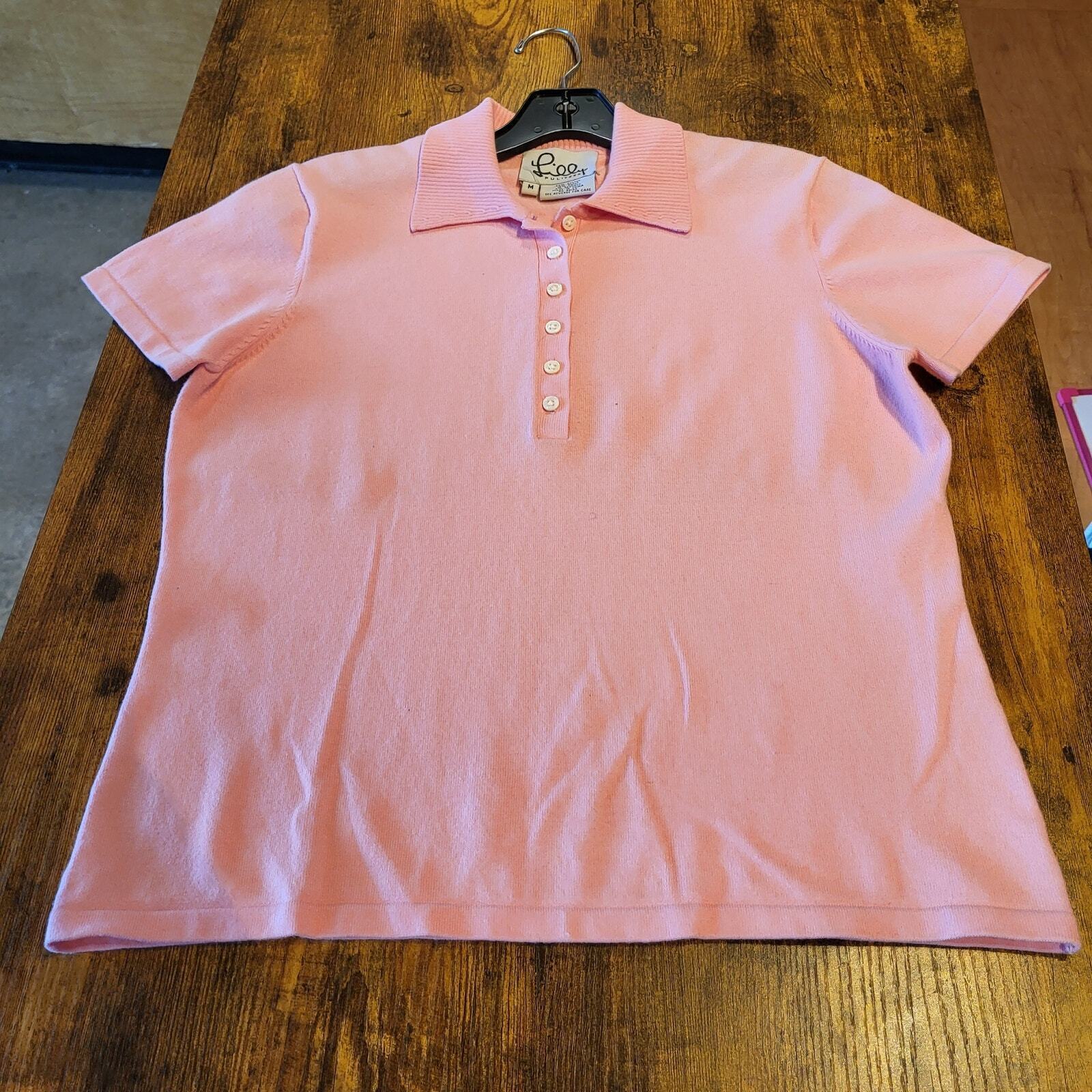 Lilly Pulitzer Pink Cotton Golf Polo Size Medium Collared Stretch Button 19" P2P