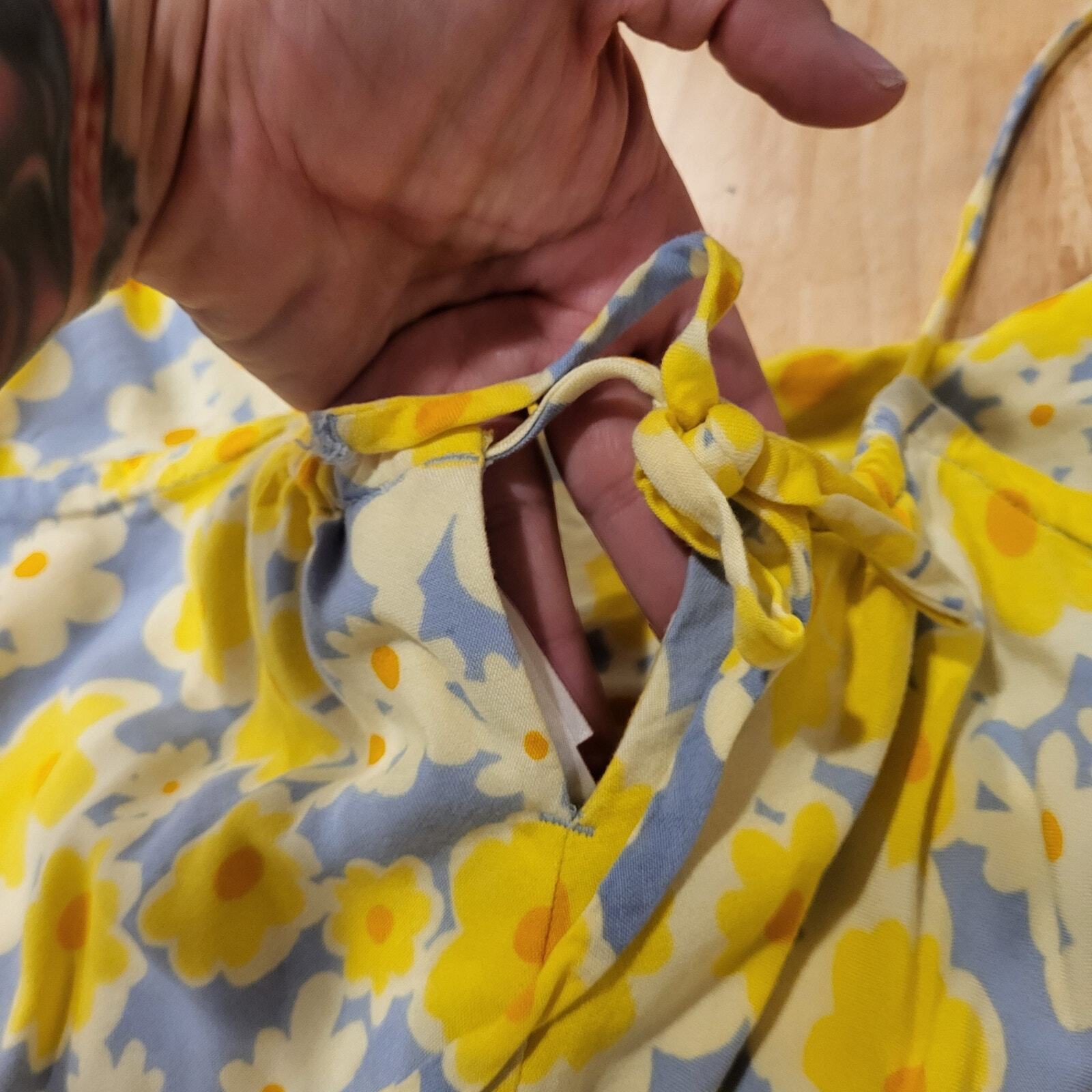 RVCA Yellow & Blue Floral Knit Spaghetti Strap Mini Dress Keyhole Opening Small