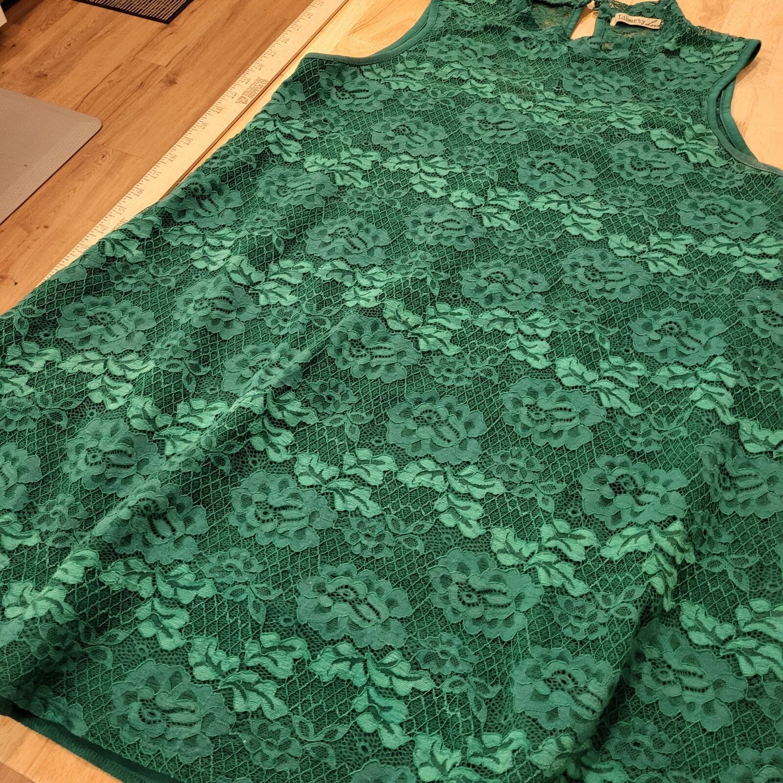 Green Lace Mock Turtle Neck Keyhole Back Knee Length A line Dress