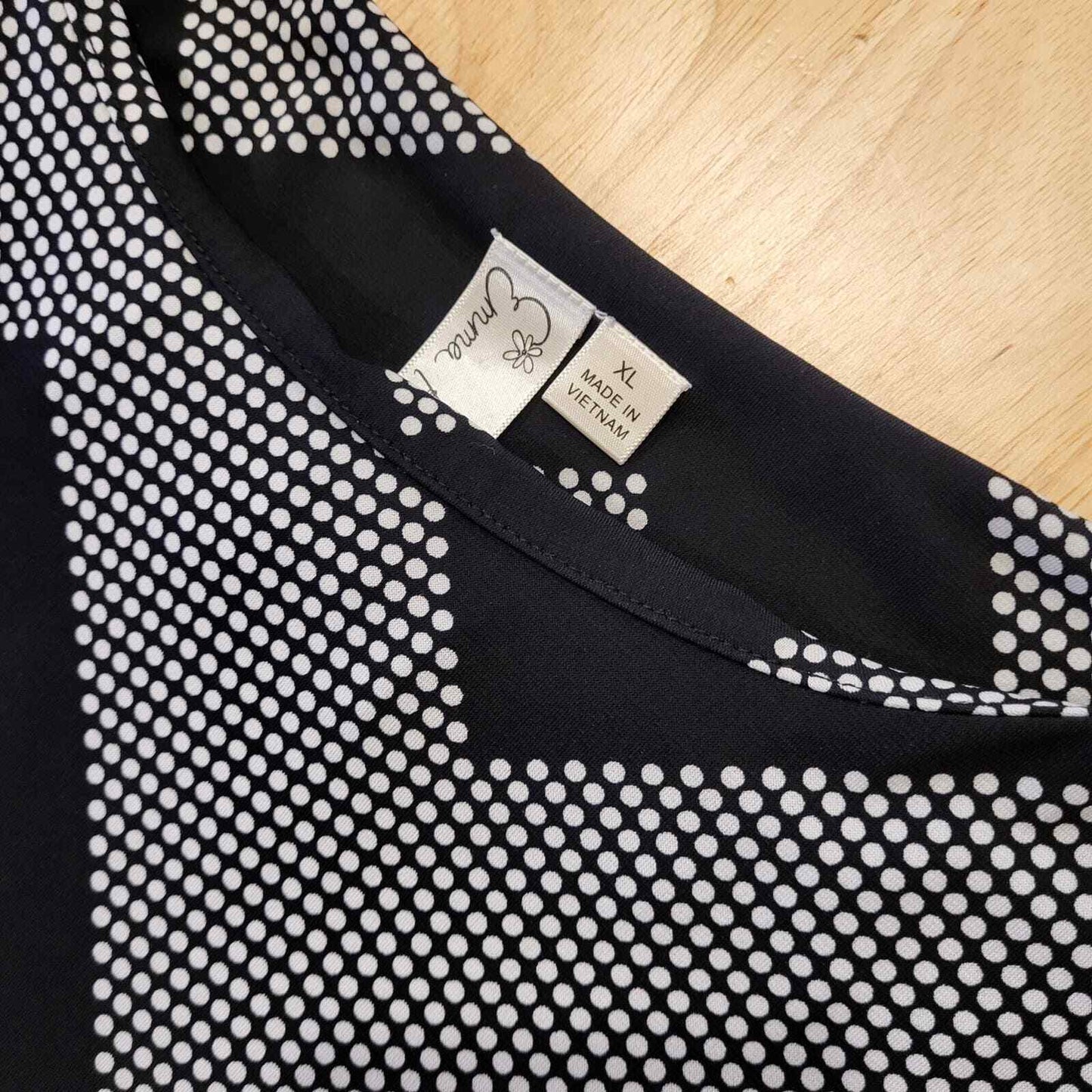 Black & White Chevron Print Wide Sleeve A-line XL