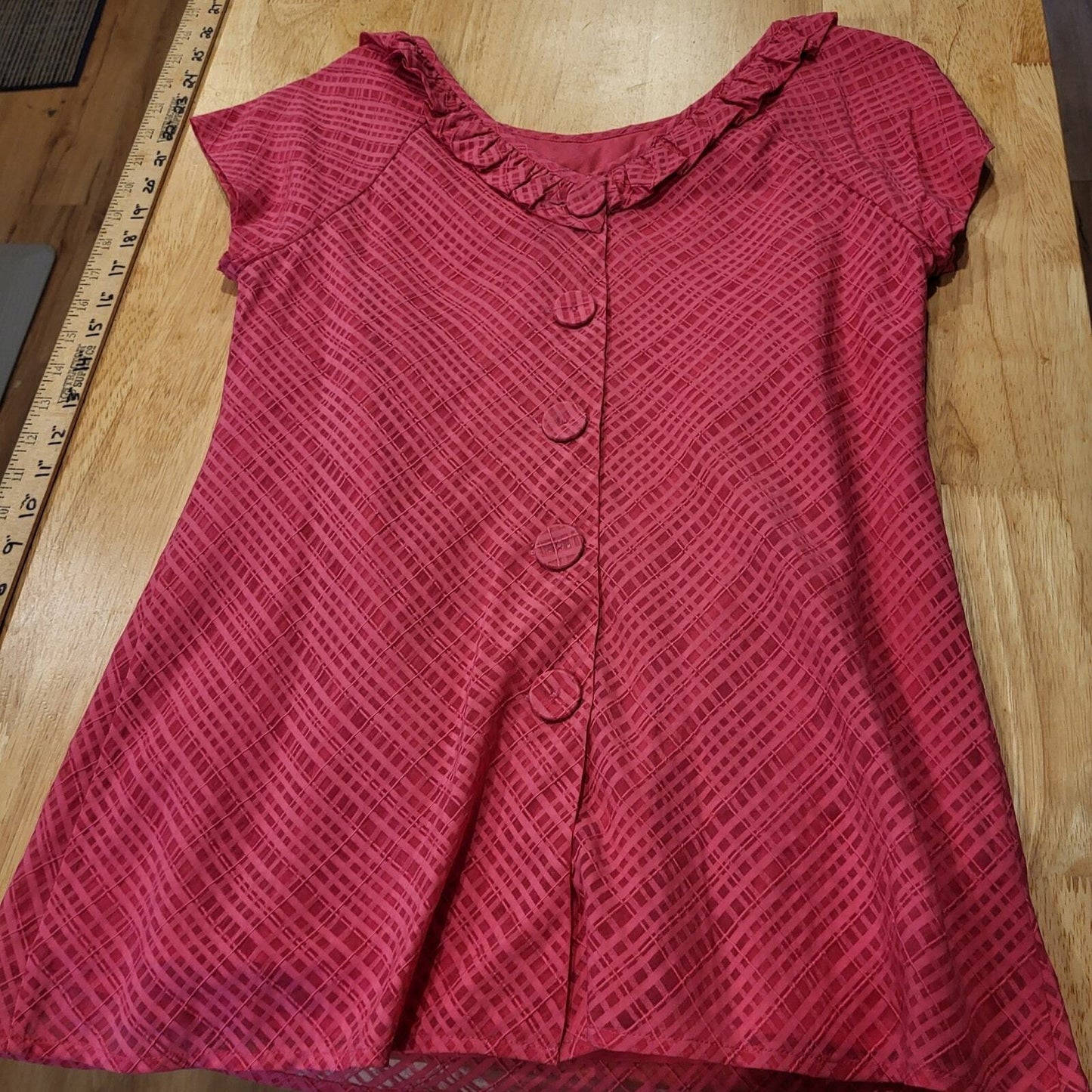 Lilly Pulitzer Pink Plaid Blouse Ruffle Collar Button Back Cap Sleeve 18" P2P