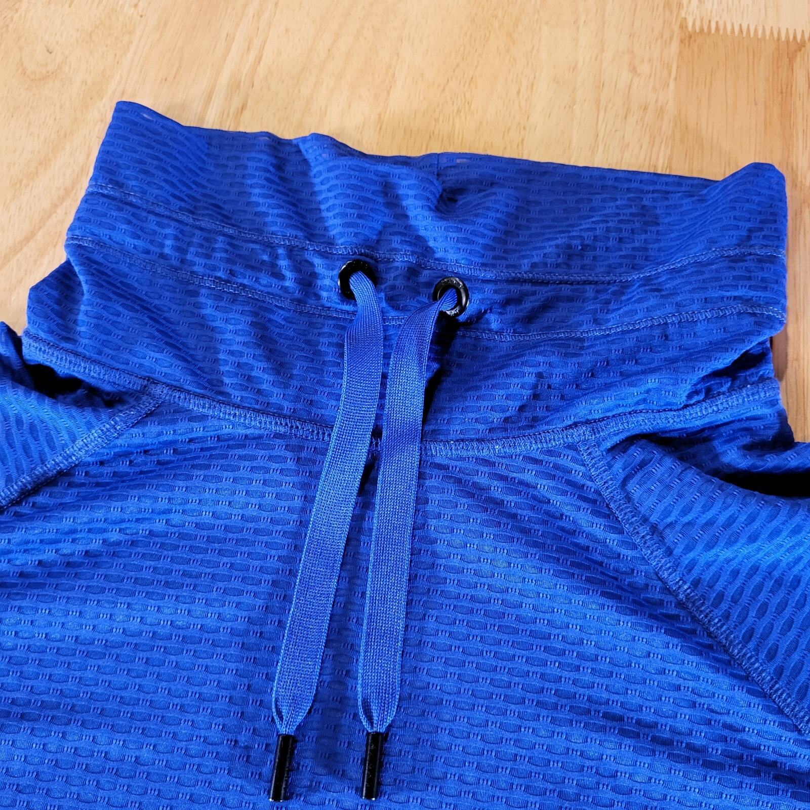 DKNY Blue Mesh Mock Neck Athletic Shirt Drawstring 20" P2P