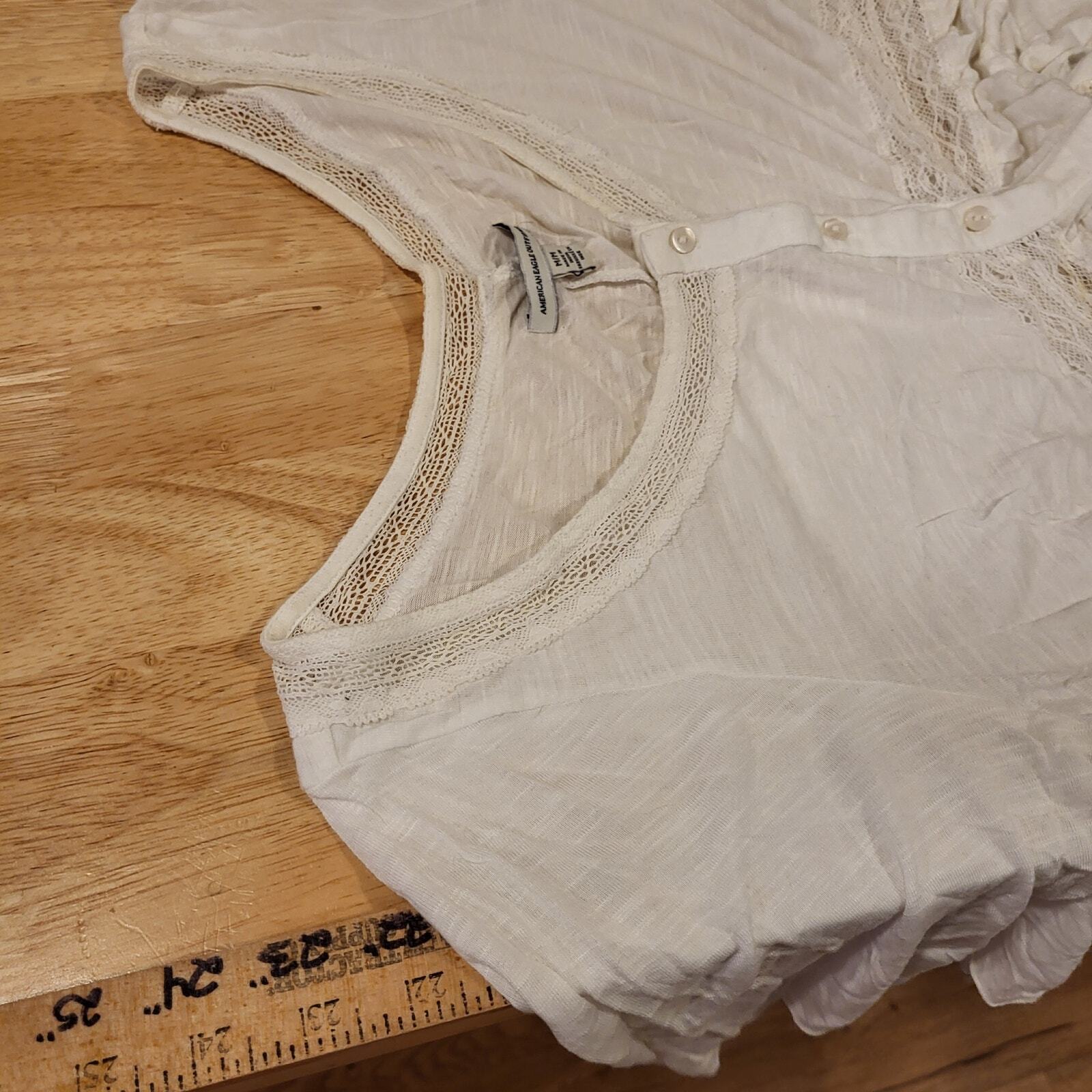 American Eagle Outfitters Flutter Y2K Lace Eyelet T-shirt Blouse Medium Cotton