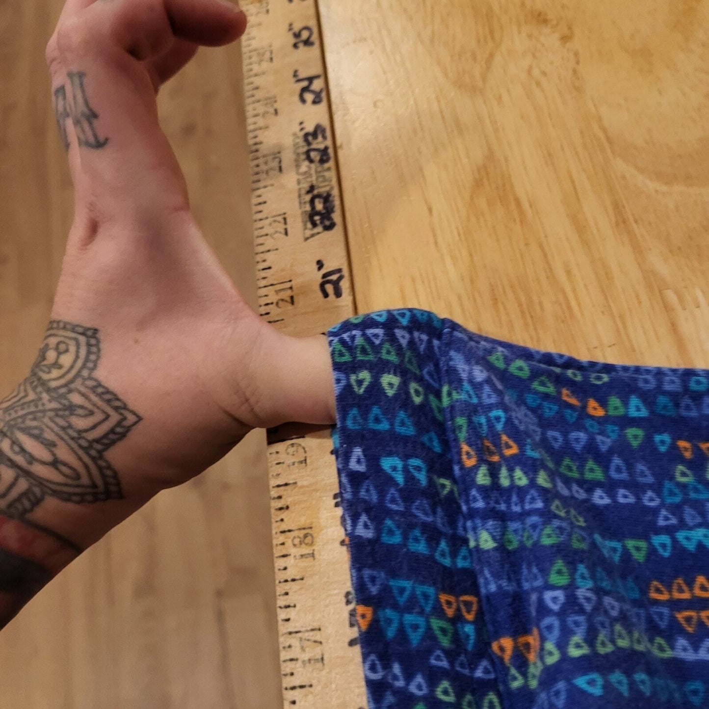 Axcess By Liz Claiborn 100% Cotton Vintage Geometric Blue Knit Elastic Waist