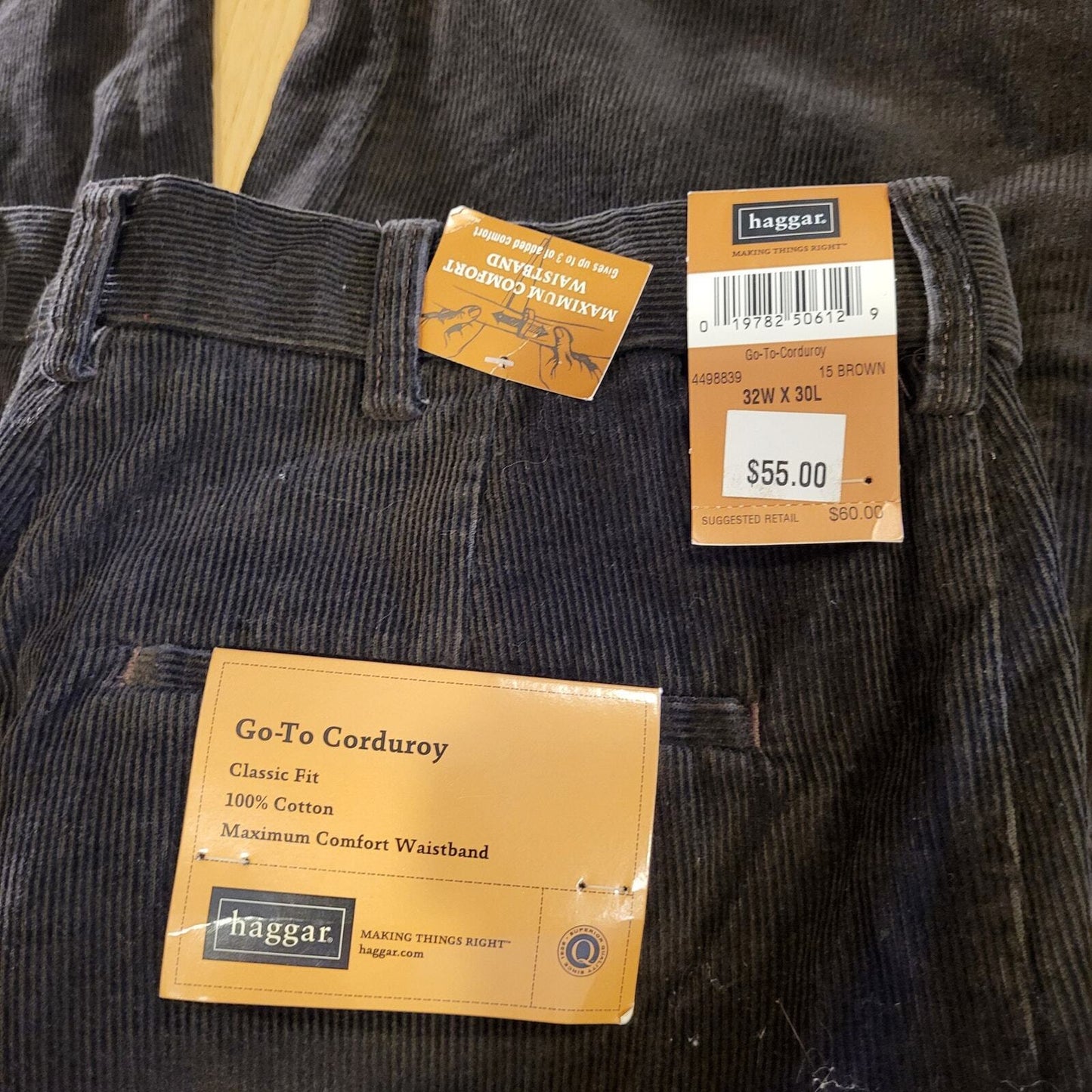 NWT Haggar 100% Cotton Brown Corduroy 32 x 30 Maximum Comfort Waist 