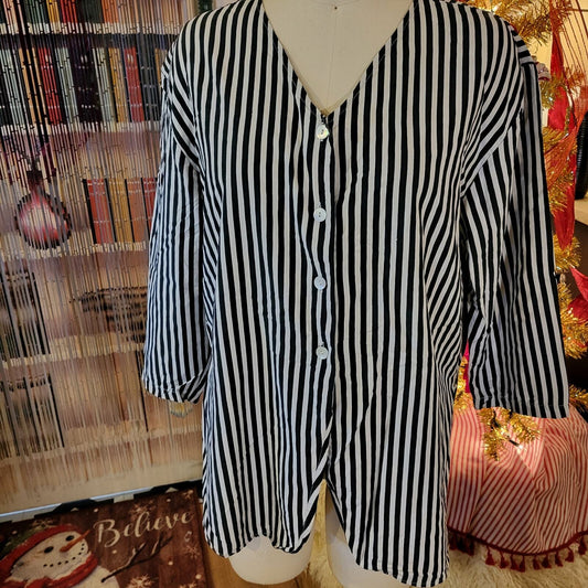 Vintage Black & White Striped Button Front Long Sleeve Blouse Medium