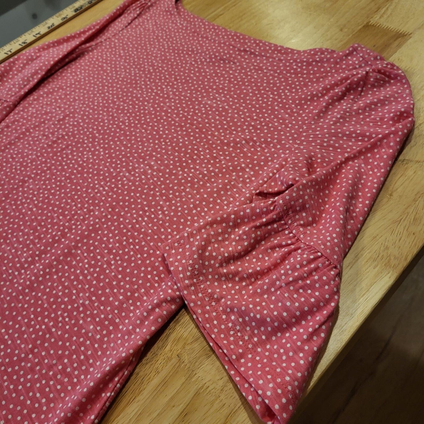 Lilly Pulitzer Pink Polka Dot Jersey Top Ruffle Sleeve 17" Pit 2 Pit