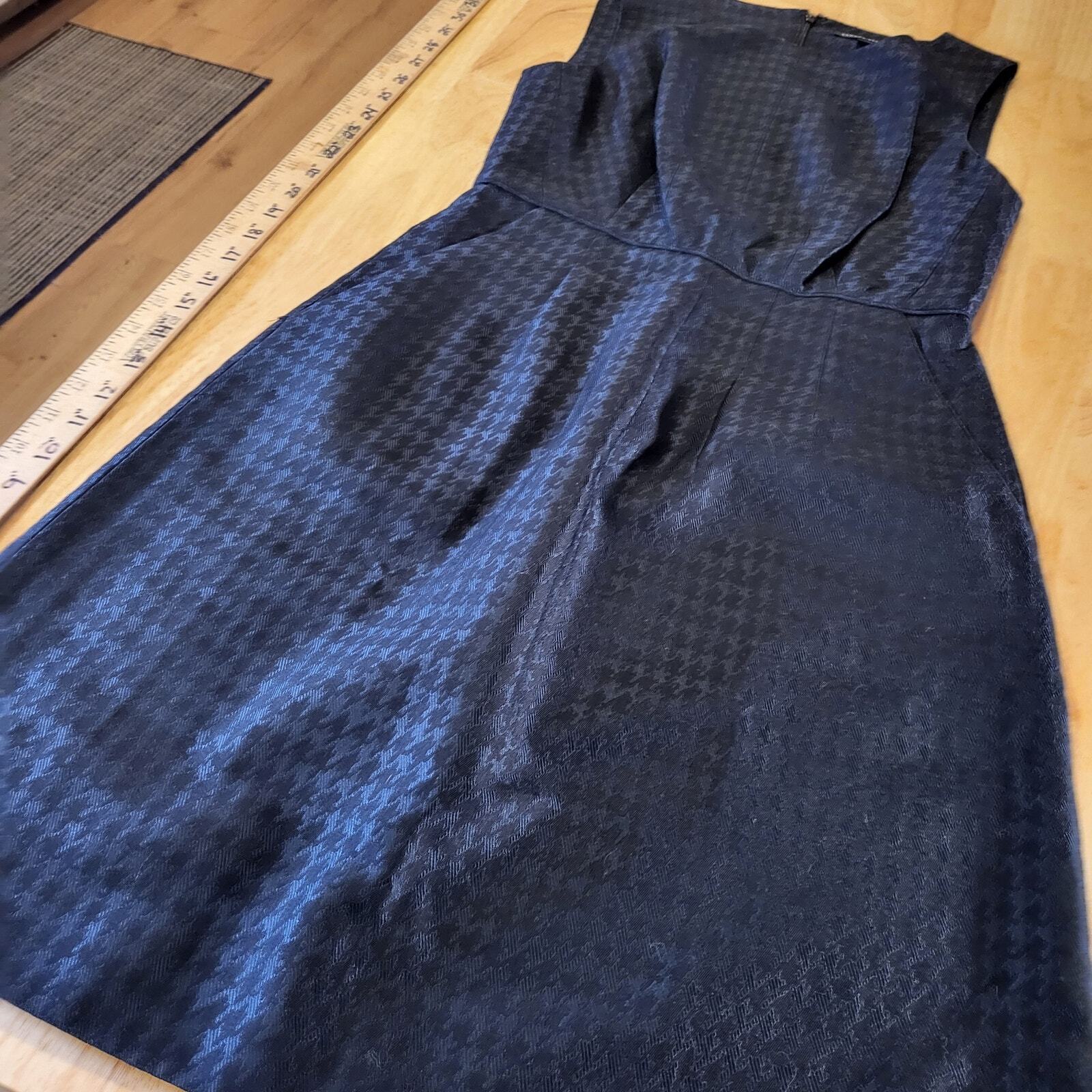 Banana Republic Houndstooth Wool Sleeveless Pencil Dress Size 0 15" P2P 26" W