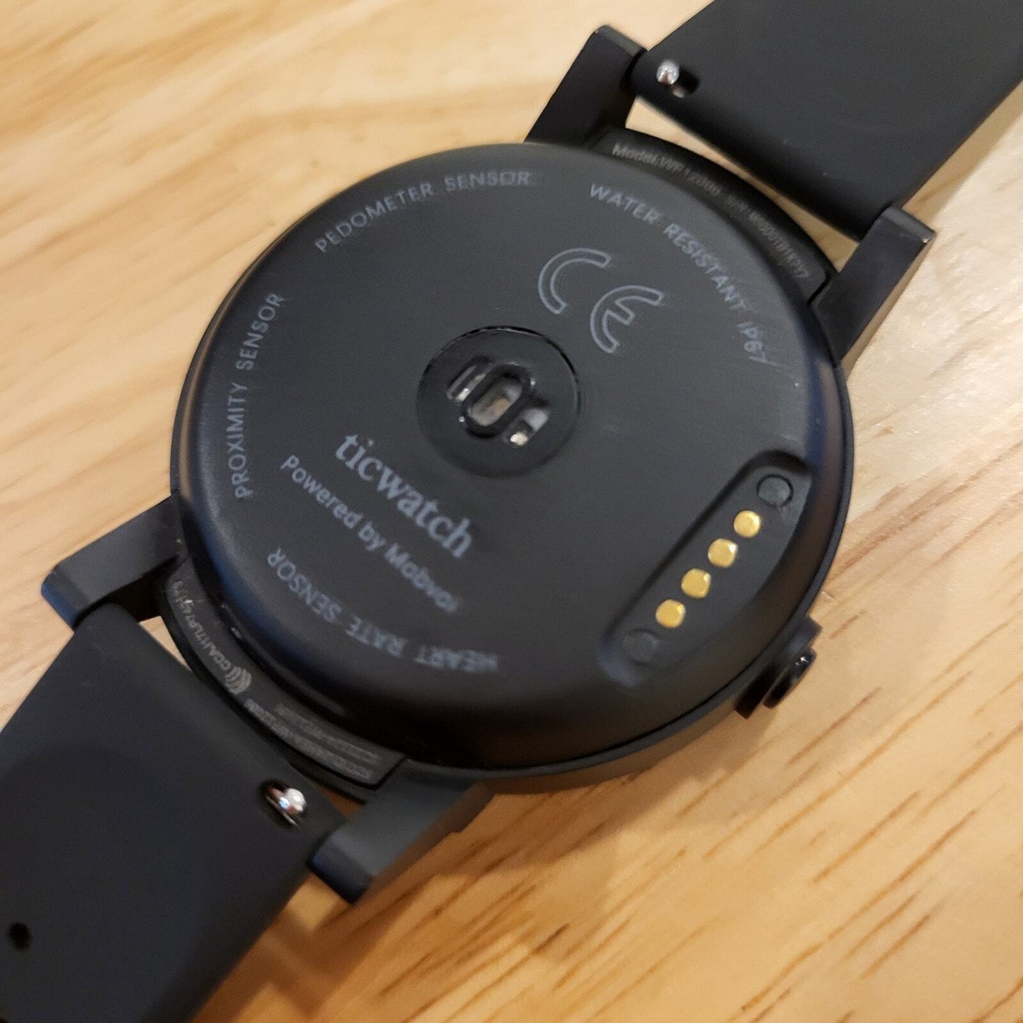 Mobvoi TicWatch E Smartwatch Black wearOS 2017