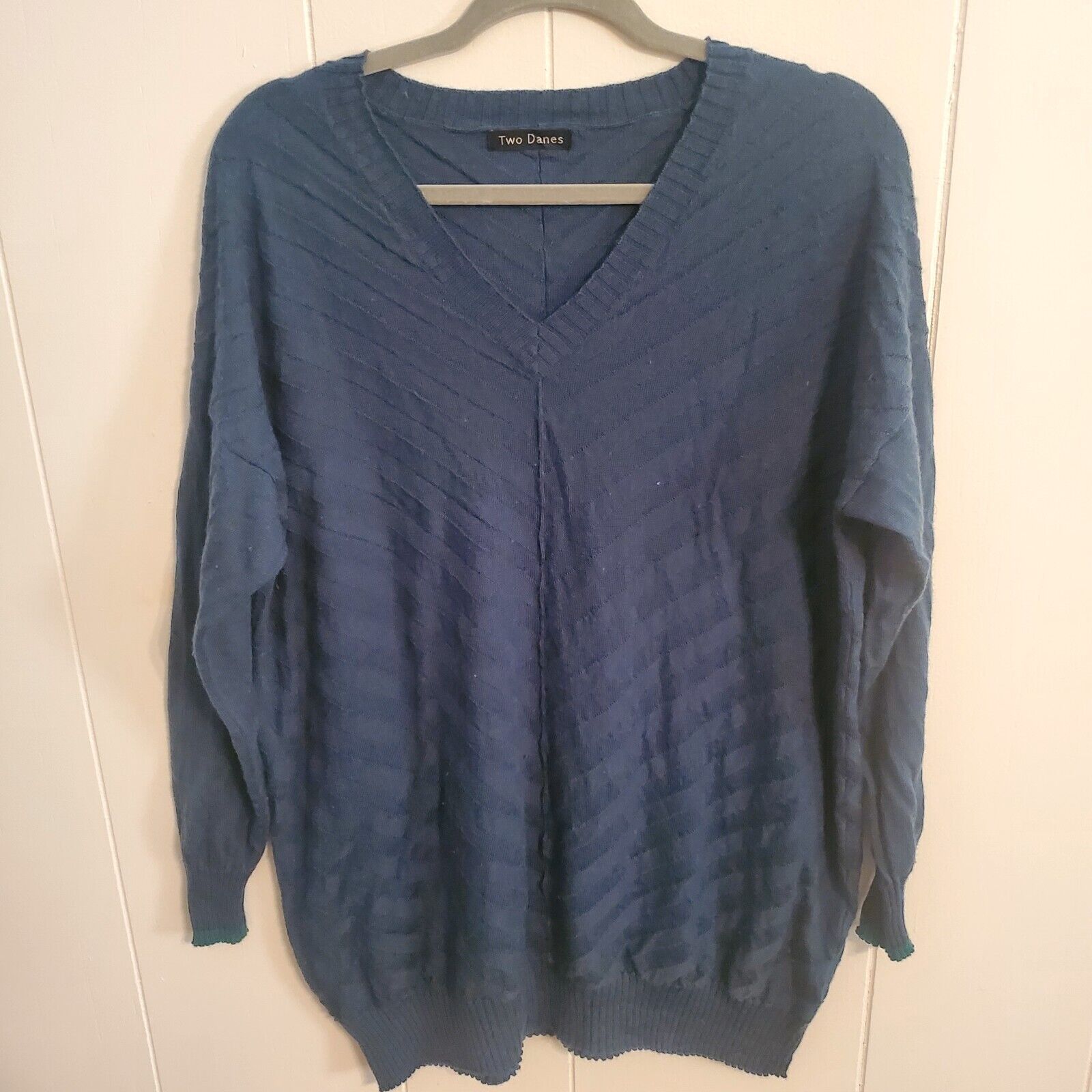 Two Danes Sweater Blue Striped Chevron Long Sleeve V Neck Pullover Size