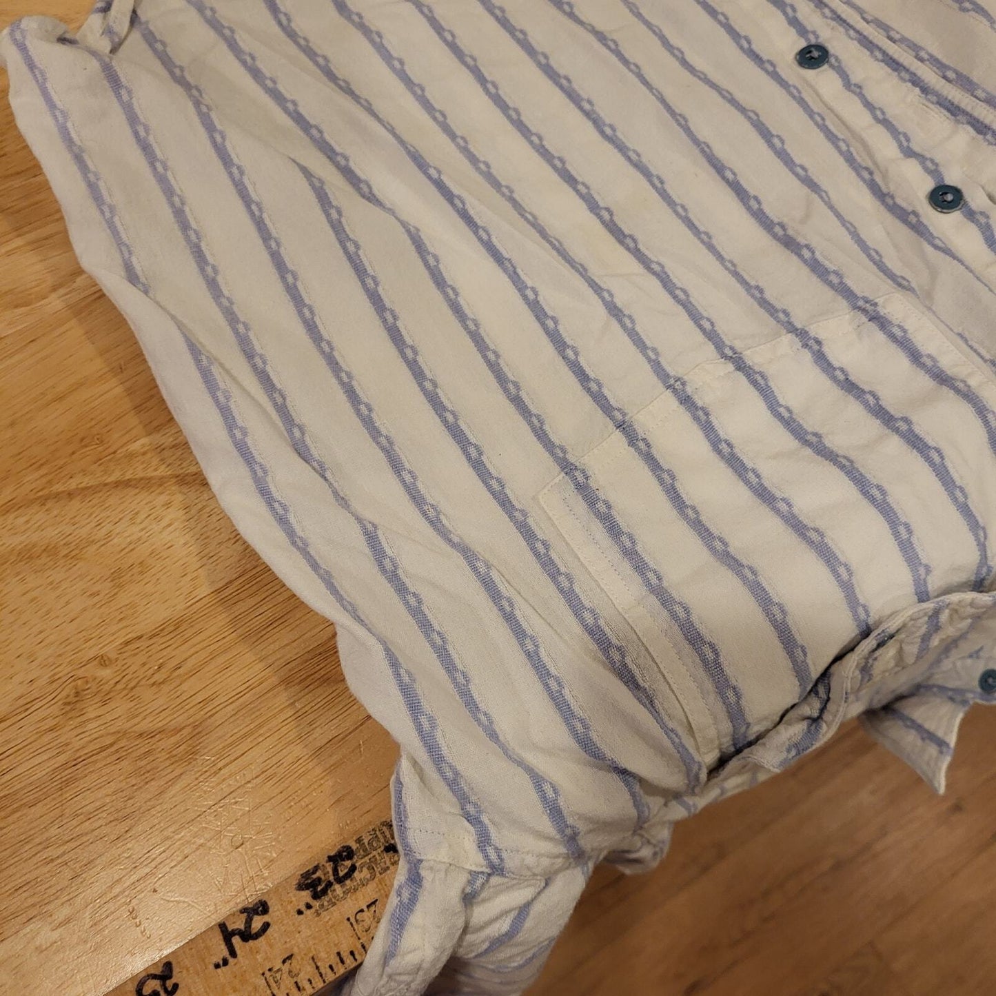 Vintage Blue & White Striped Details Button Down Collared 100% Cotton medium 