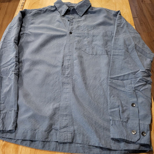 Royal Robbins Blue Short Sleeve Collared Button Down Woven Shirt Medium