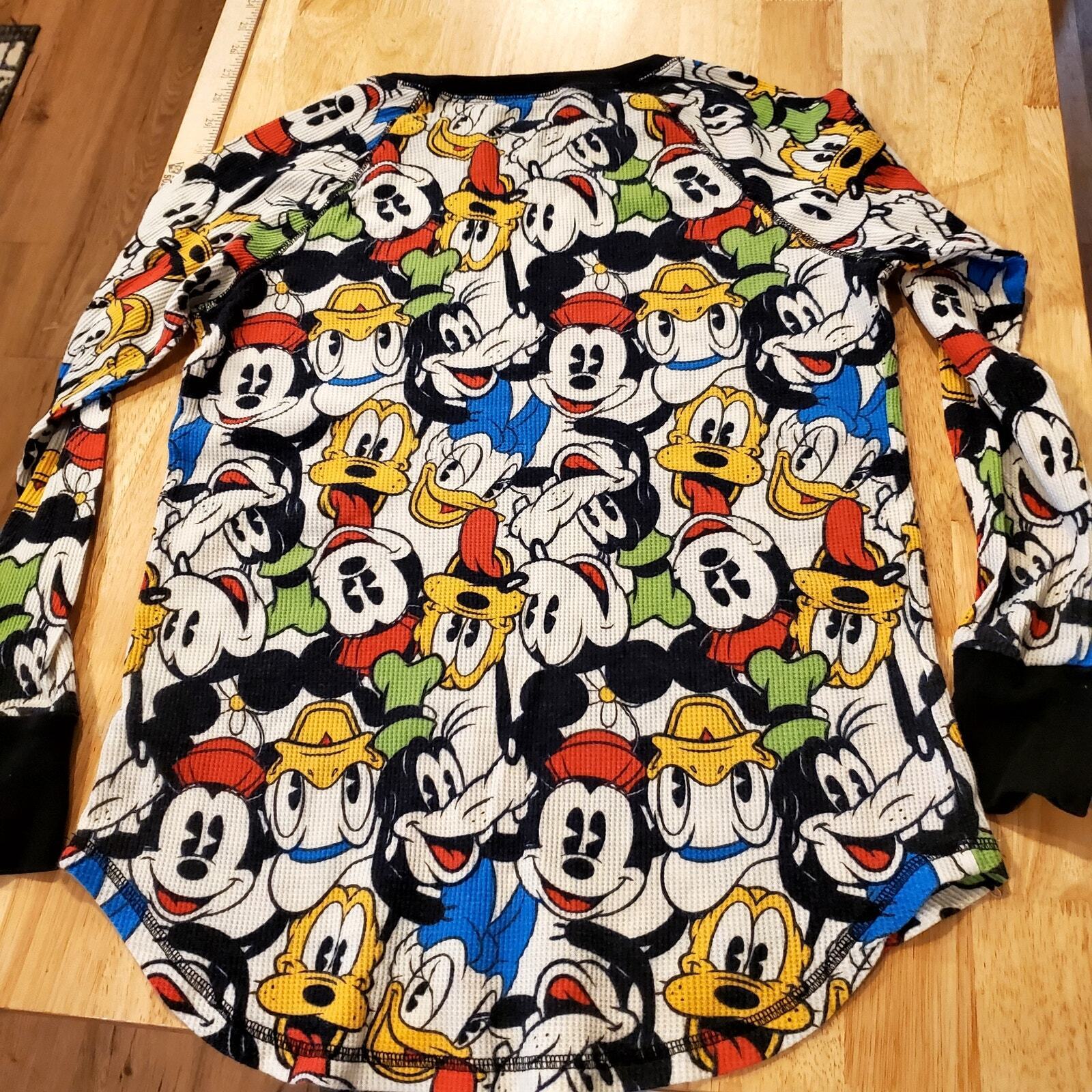 Disney Graphic Thermal Shirt Long Sleeve Mickey Donald Pluto Goofy Medium 