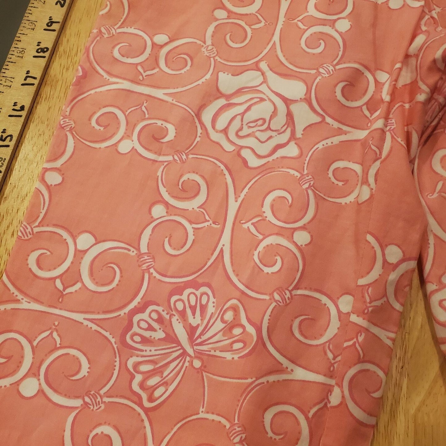 Lilly Pulitzer Pink & White Rose & Butterfly Print Ankle Pants Size 4
