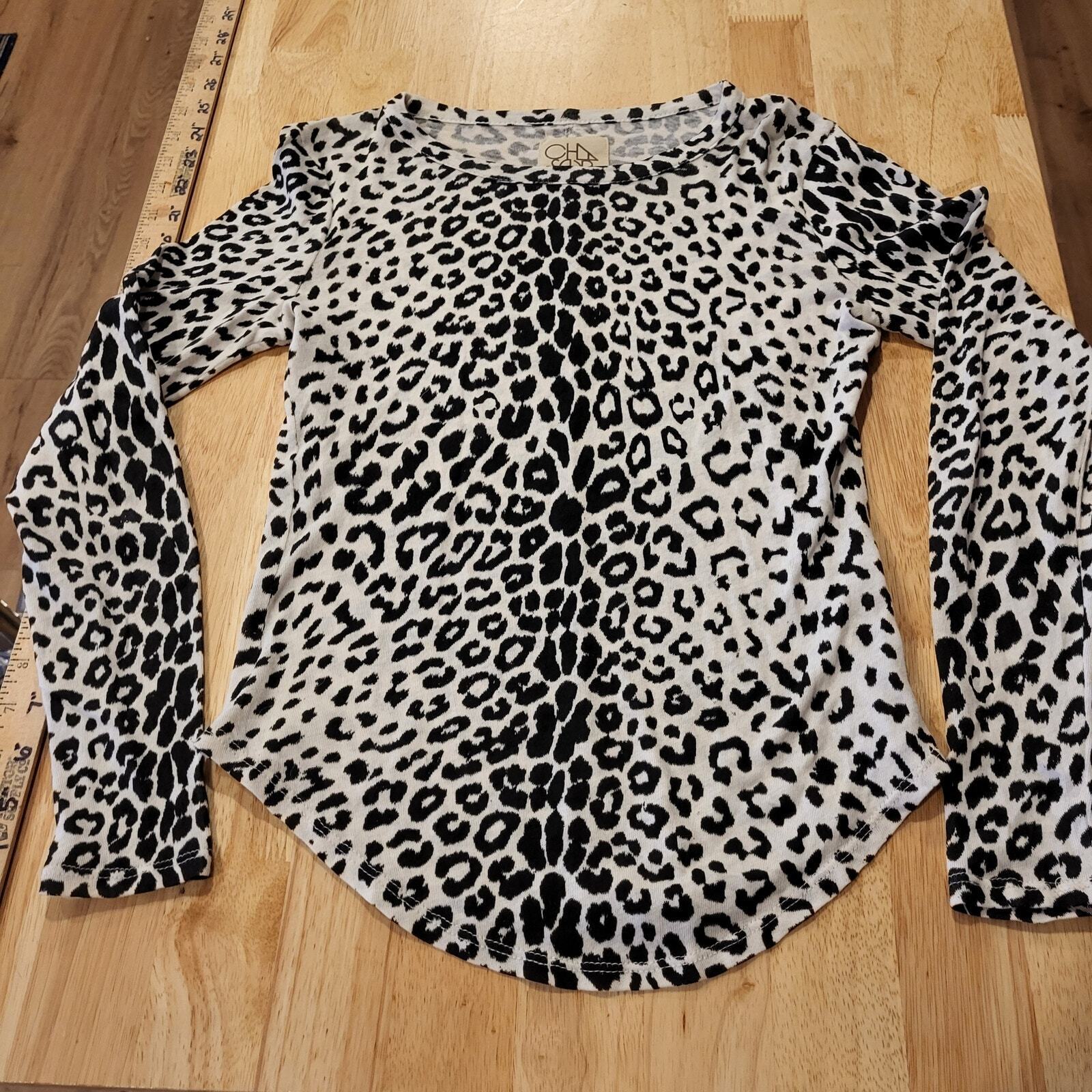 Chaser Leopard Print Long Sleeve Knit Jersey Top XS 17" P2P