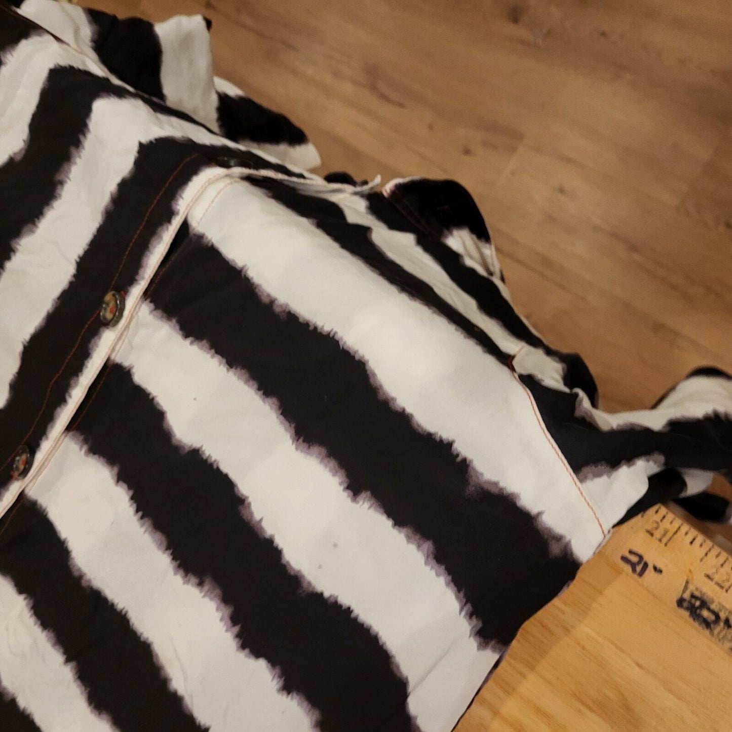 Black & White Striped Button Down Collared Shirt Beetlejuice Med 21" P2P