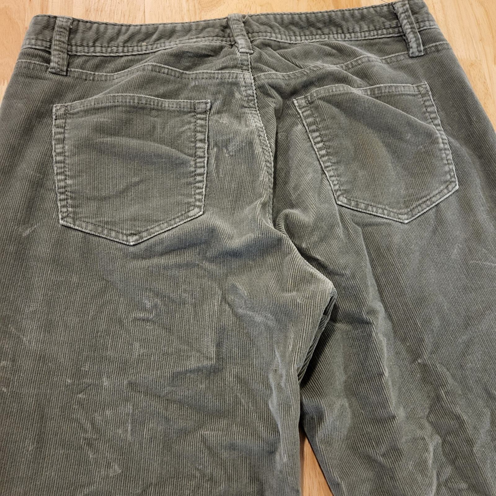 Eddie Bauer Cotton Blend Sage Green Corduroy Slacks 8 32" Waist Wide Leg