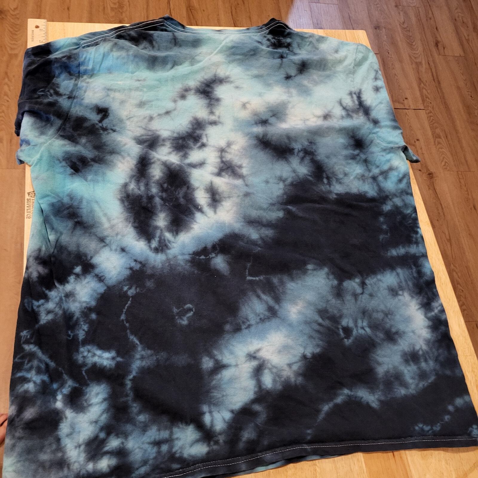 Vintage Tie Dyed Marvin The Martian Looney Toons TShirt XLarge 100% Cotton