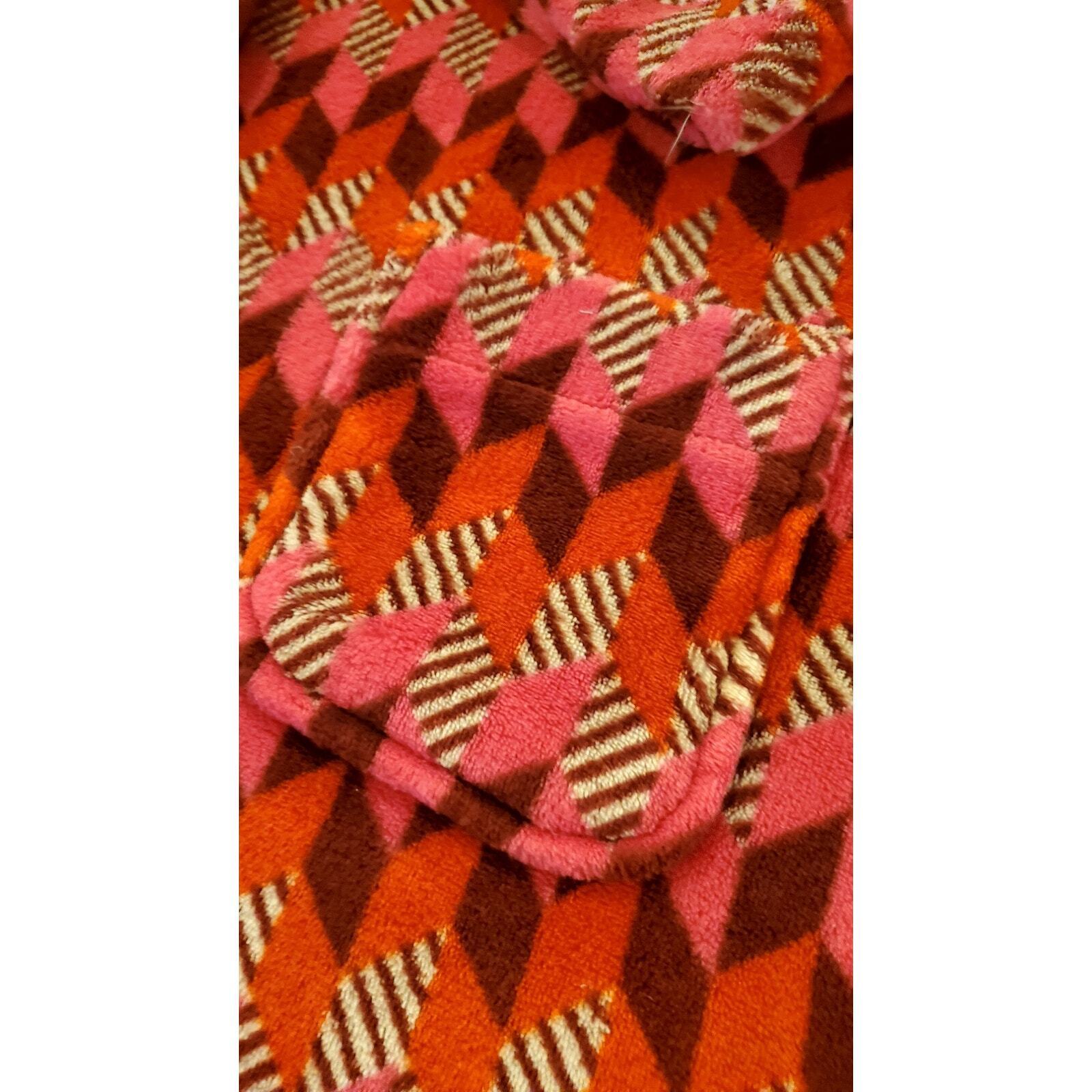Vera Bradley Geometric Print Fleece Short Robe Pink & Red Soft