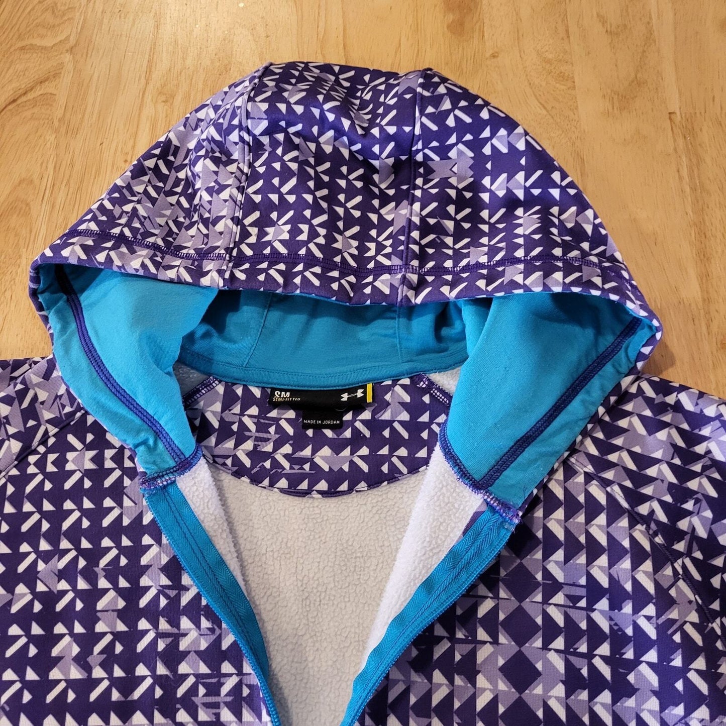 Under Armour Semi-fitted Purple Geometric Print Full Zip Hoodie Small 