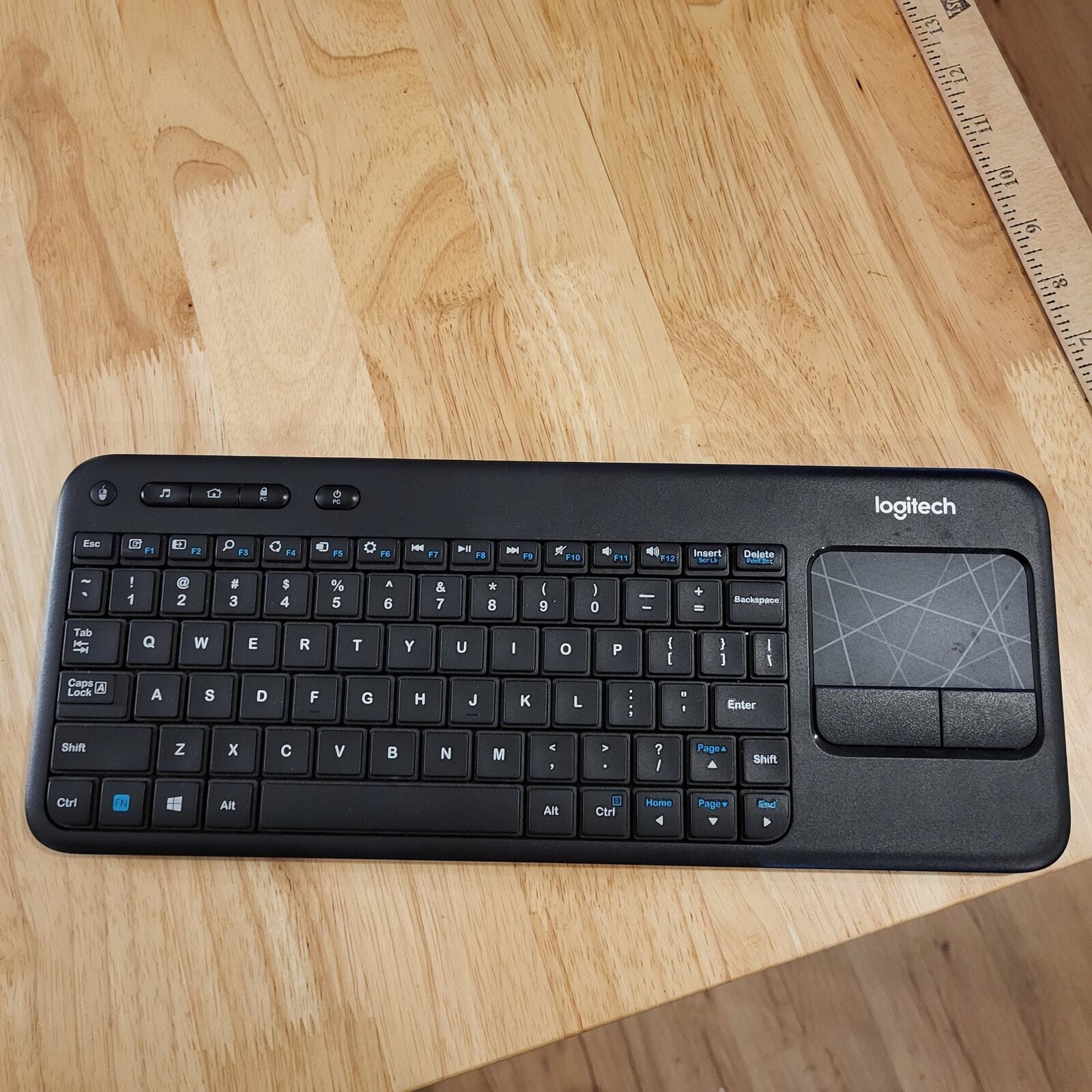 Logitech Wireless Touch Keyboard K400 with Built-In Multi-Touch Touchpad