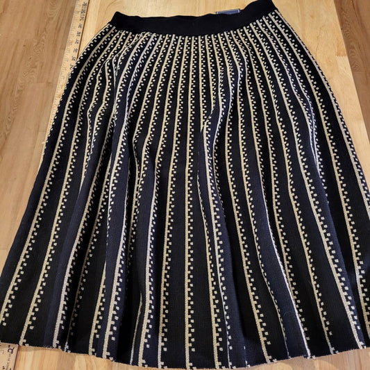 NEW With Tag Lark + Gray Knit Black & Gold A-line Skirt Stretch Viscose Metalic
