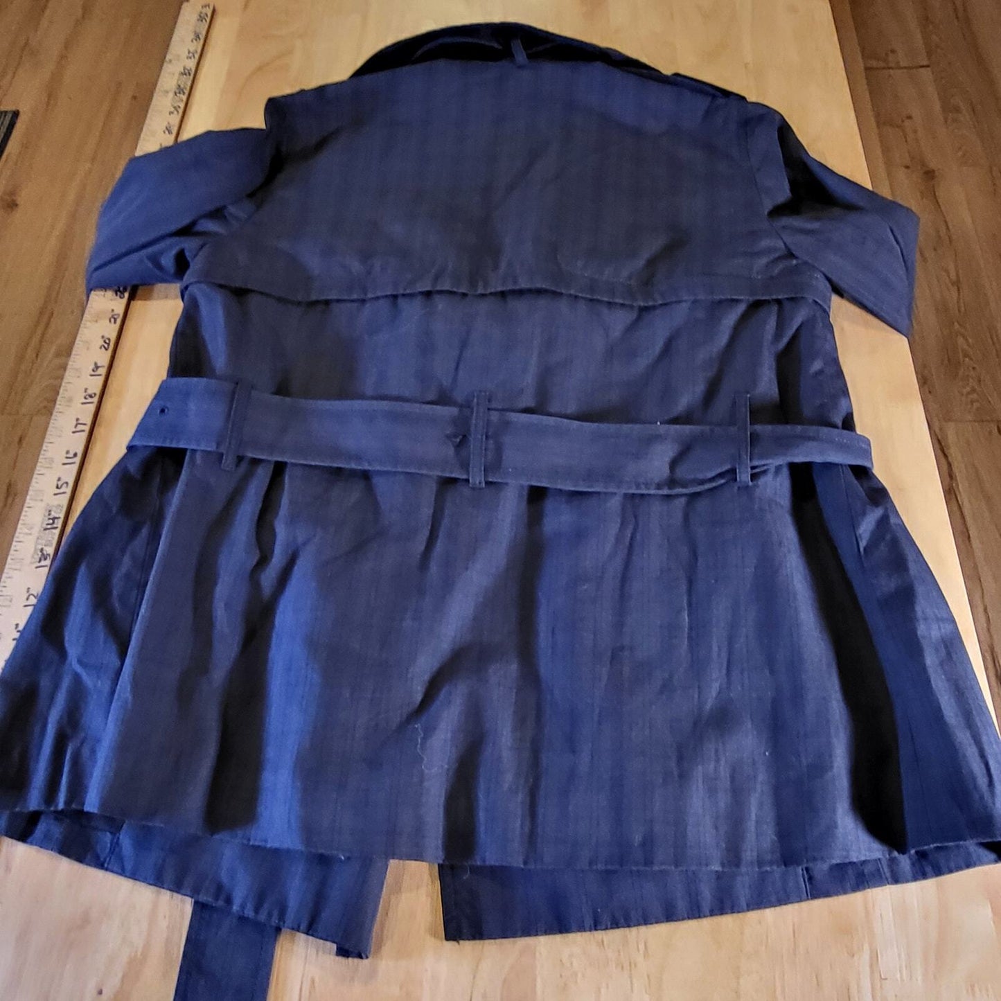 Elizabeth & Jaime Convertable Blue Pinstripe Belted 100% Cotton 20" P2P 22" Long