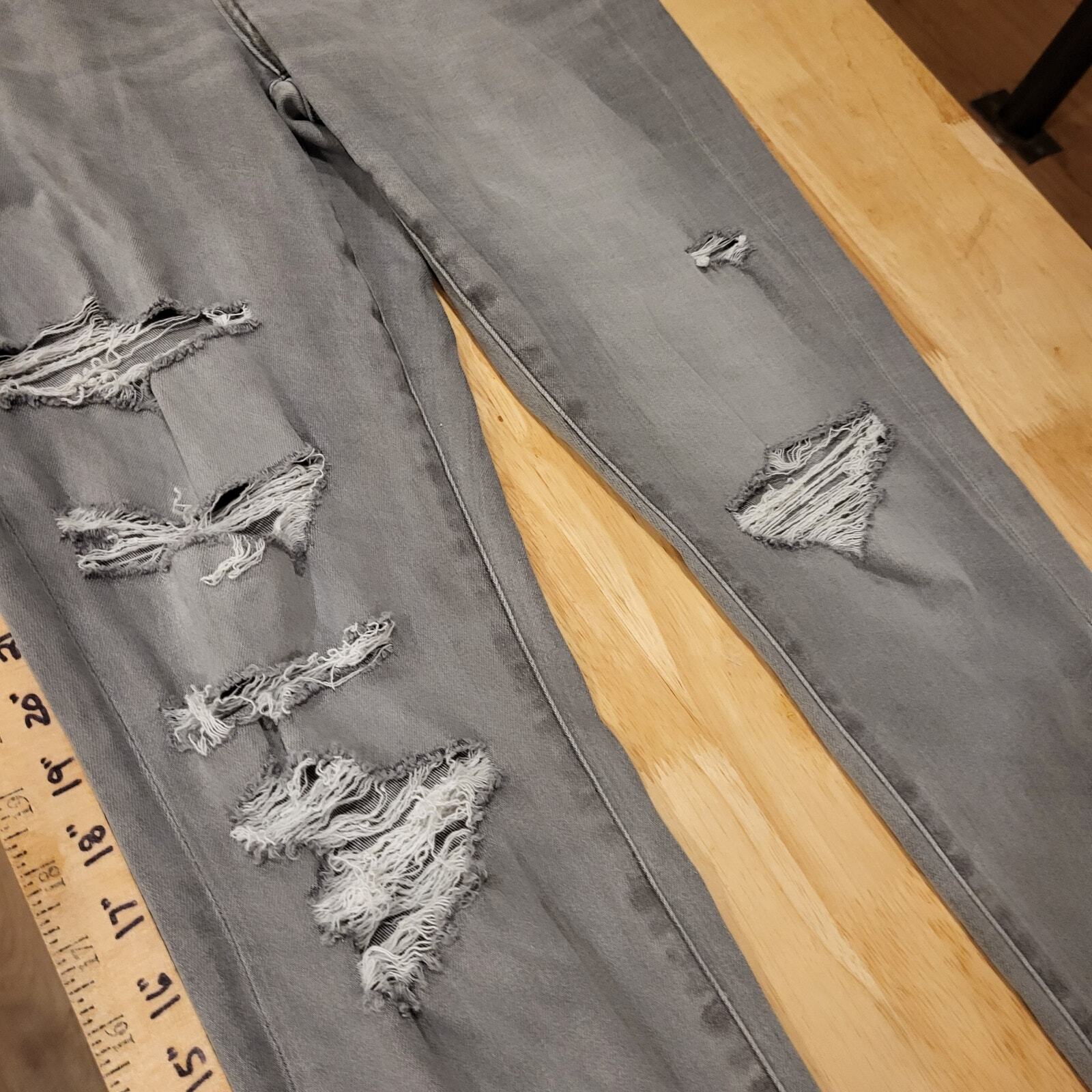 American Eagle Gray High Rise Jeggings 12 Long Distressed 41" Long 