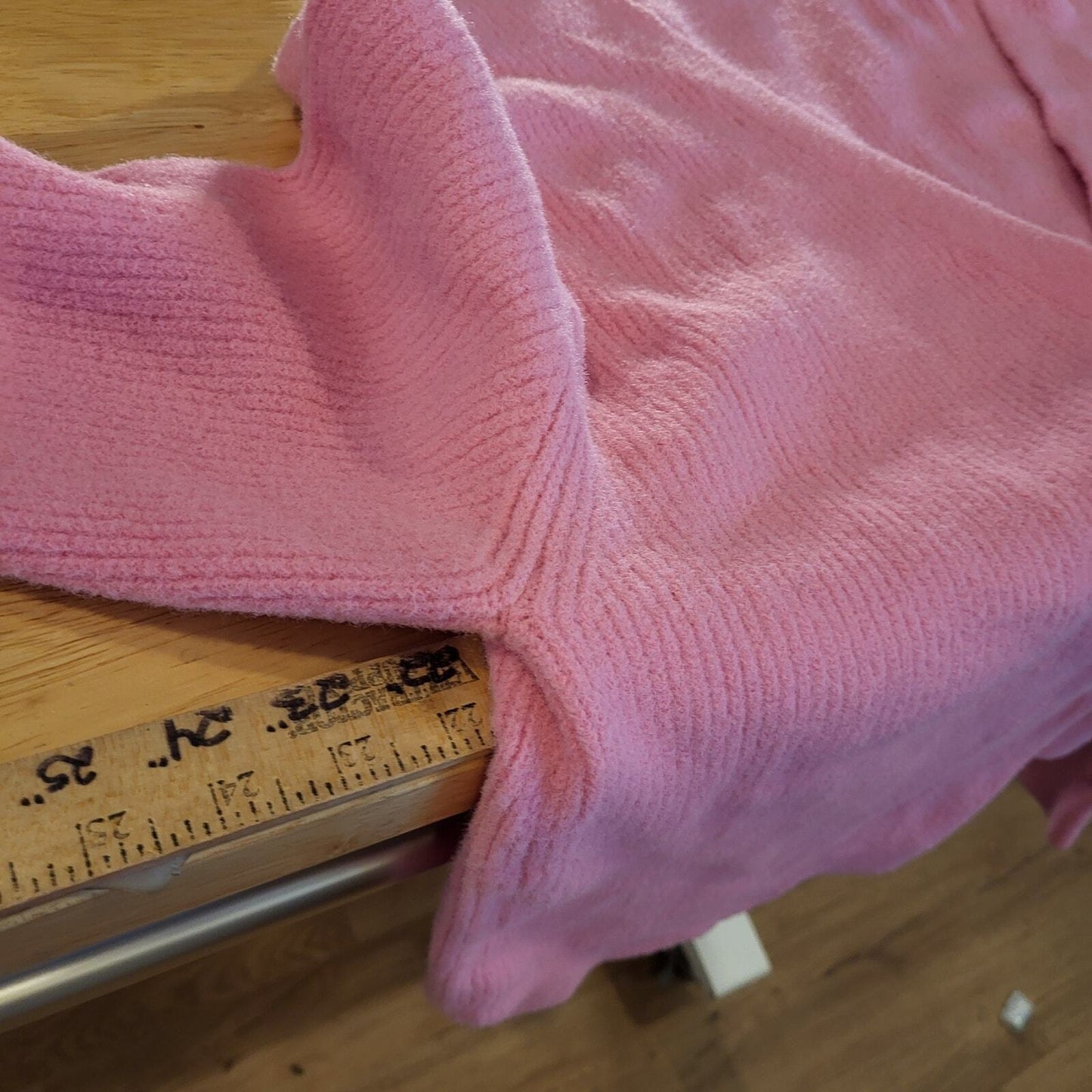 American Eagle Pink Nylon Cardigan Buttons Small 22" Pit To Pit Long Sleeve 