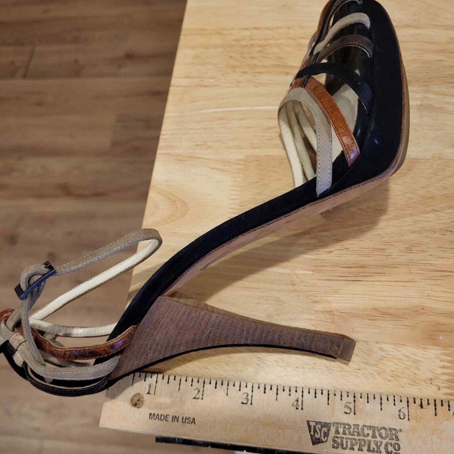 Strappy Leather Multi-color Fendi Stilletto Heals 41 Ankle Strap 