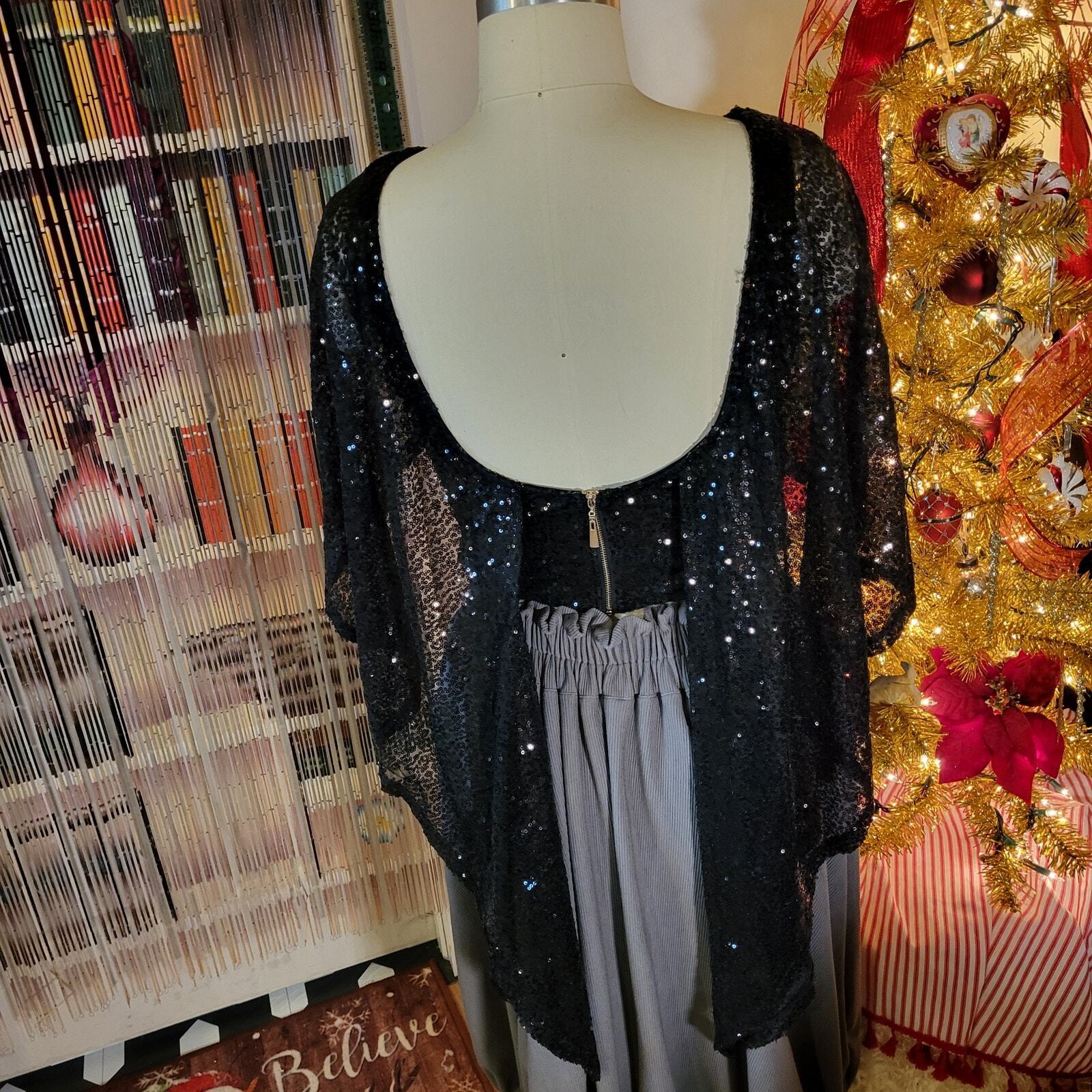 Black Sequin Bat Wing zip Back Blouse Cropped Pretty 